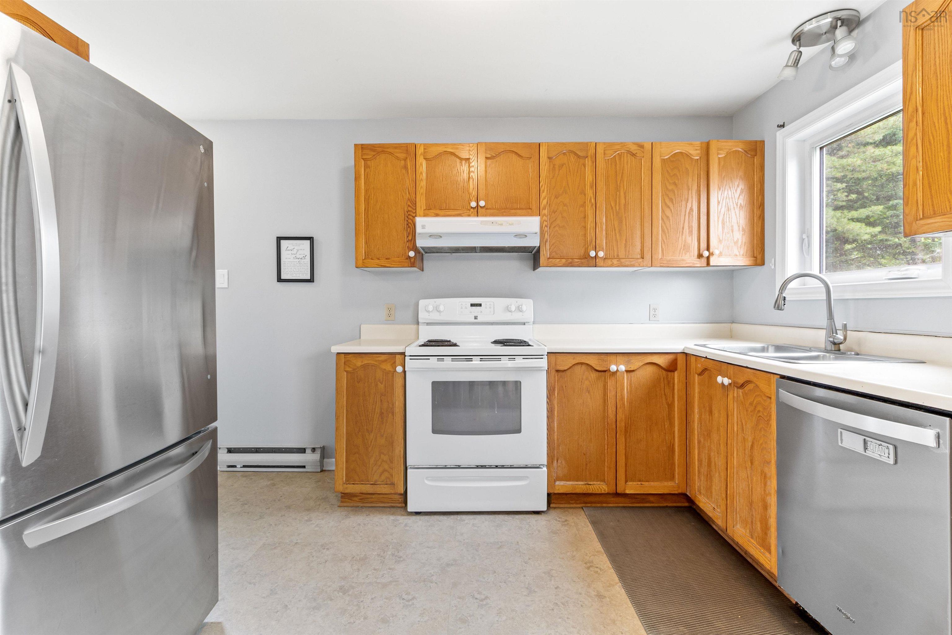 $399,900.00: 66 Judy Anne Court, Lower Sackville