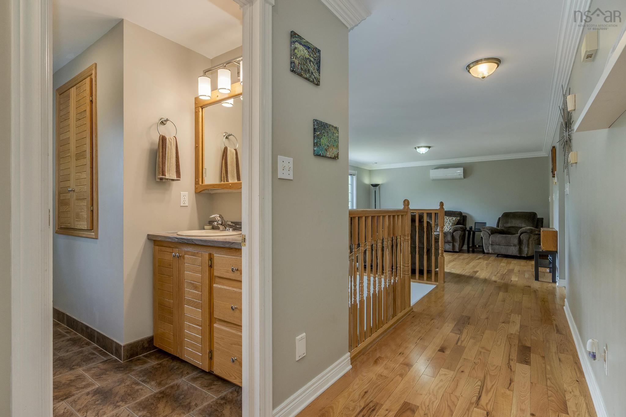 $699,000.00: 19 Bainbridge Court, Dartmouth