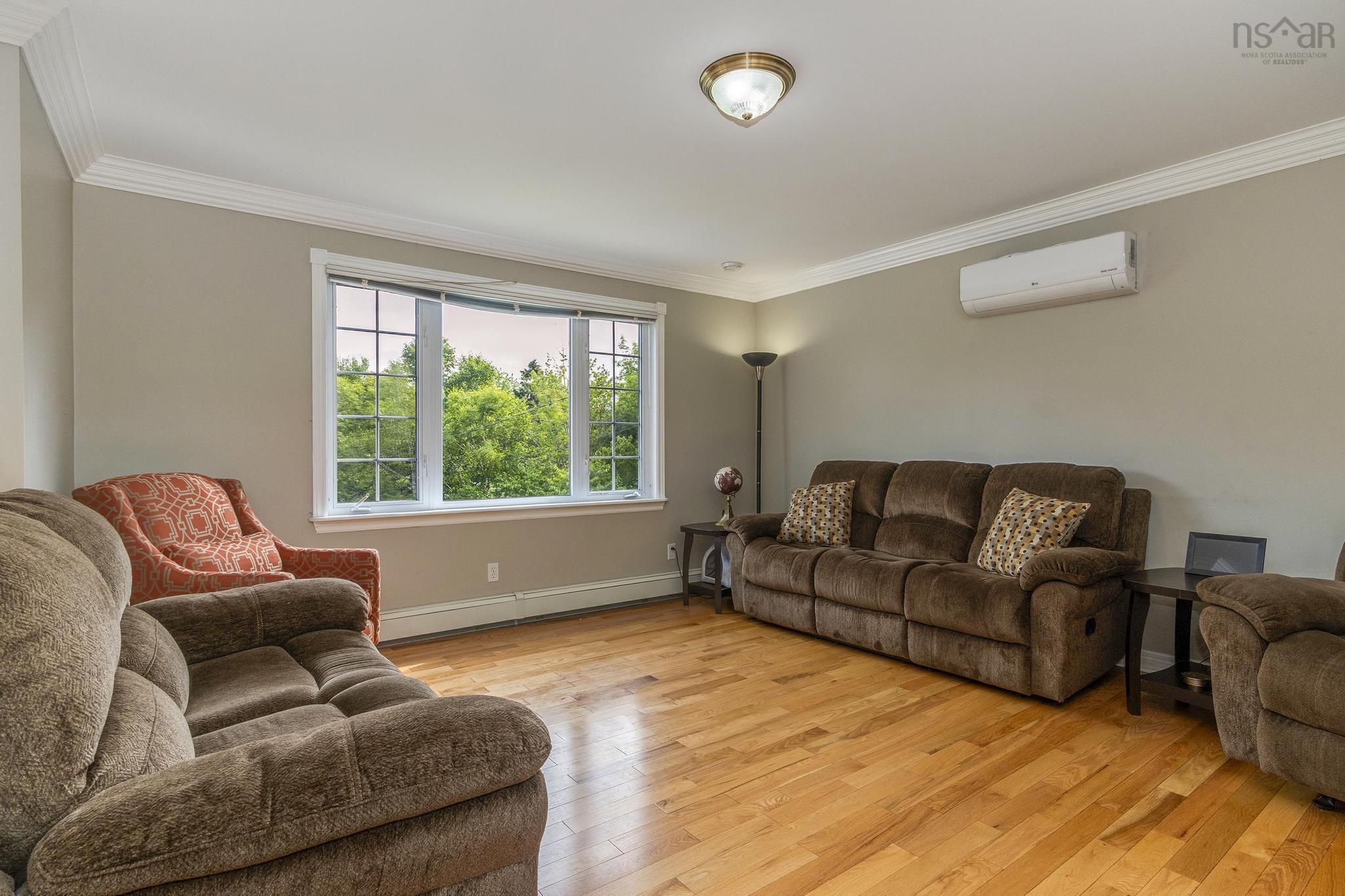 $699,000.00: 19 Bainbridge Court, Dartmouth