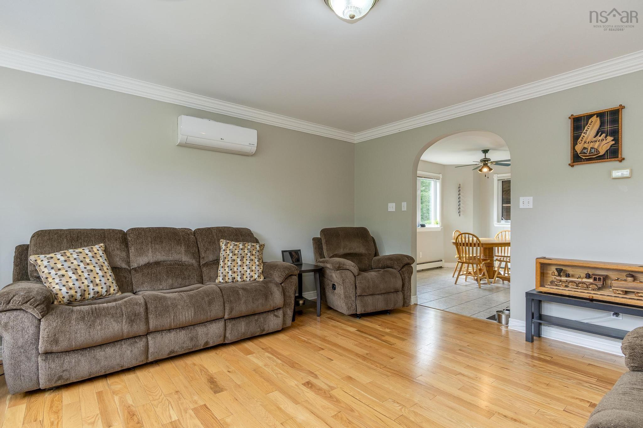 $699,000.00: 19 Bainbridge Court, Dartmouth