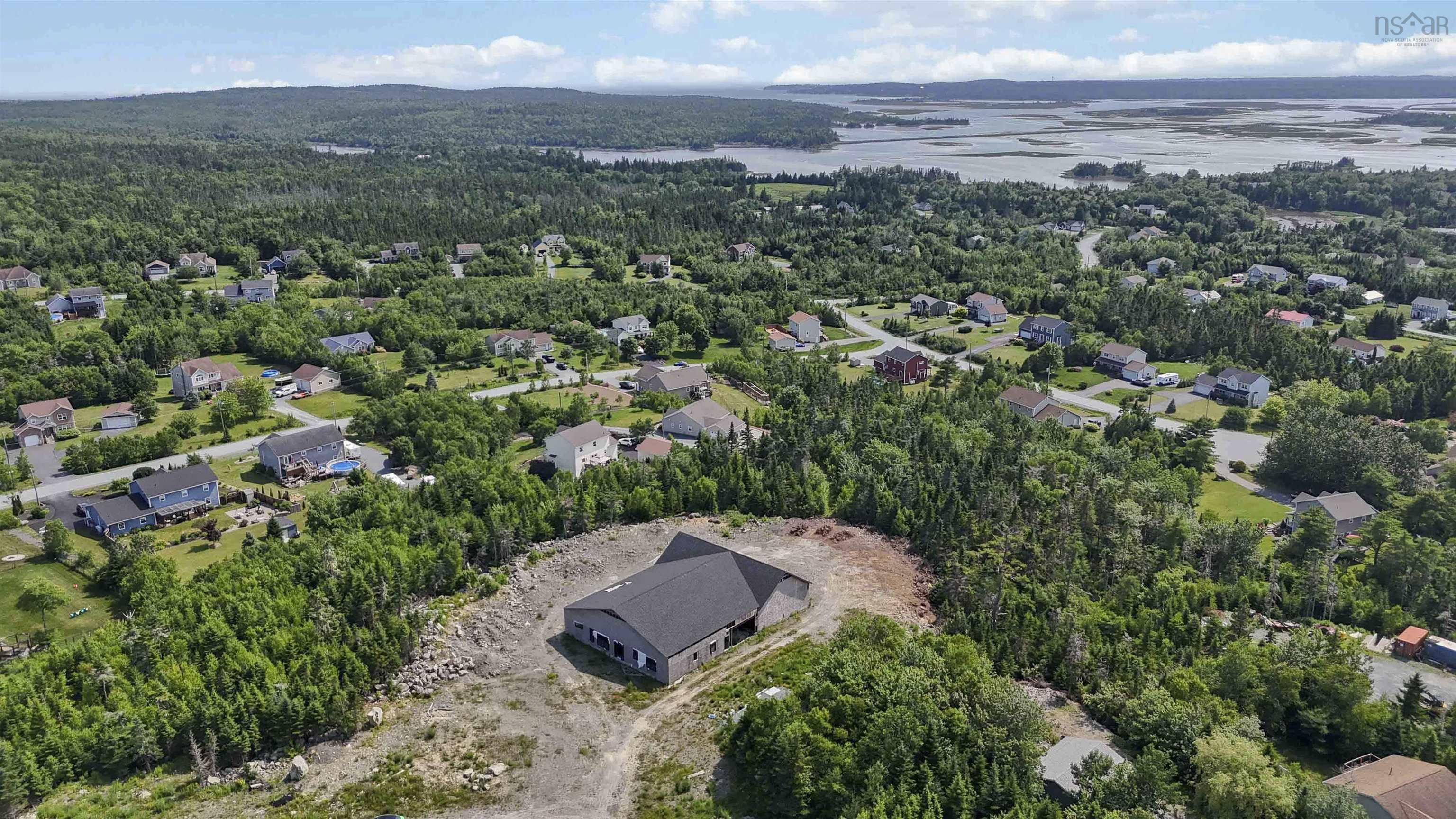 $249,900.00: 35 George Cyril Drive, Lawrencetown