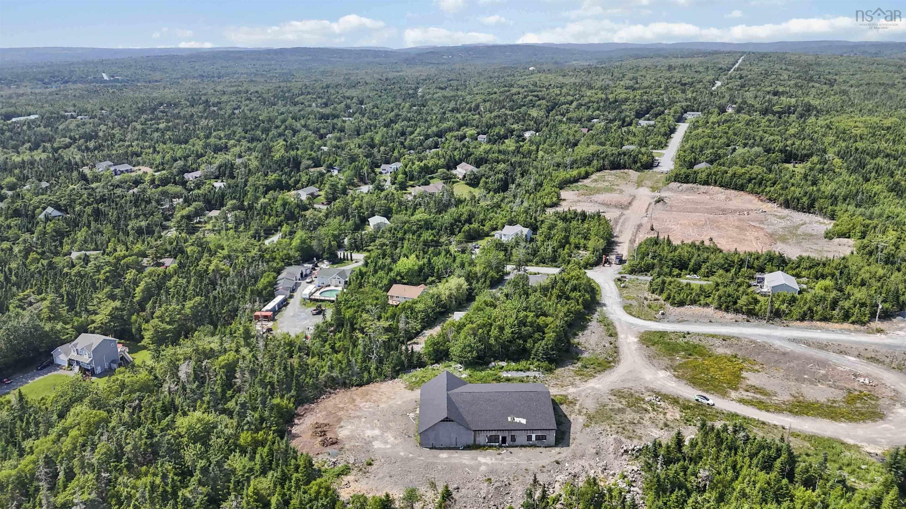 $249,900.00: 35 George Cyril Drive, Lawrencetown