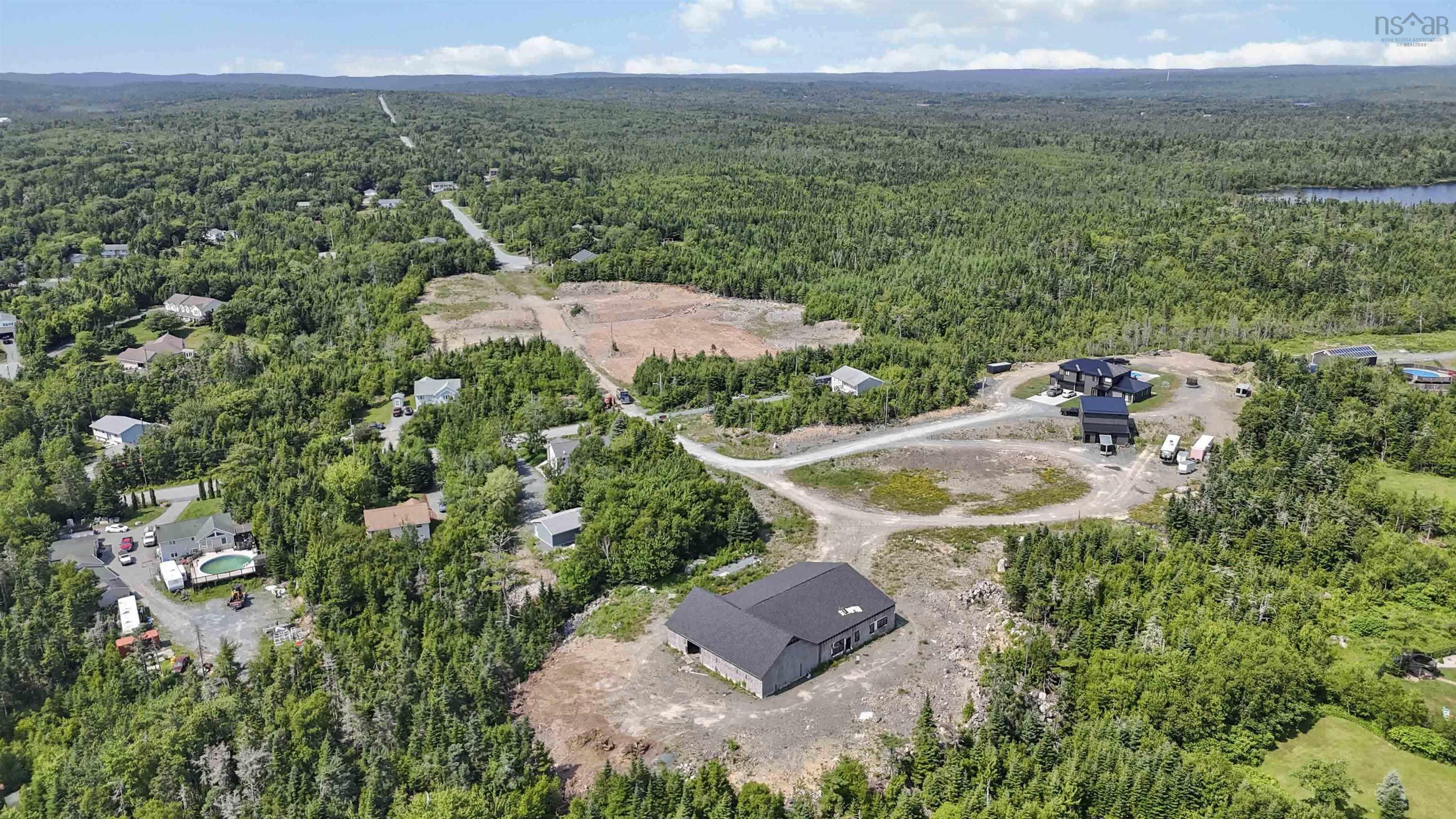 $249,900.00: 35 George Cyril Drive, Lawrencetown