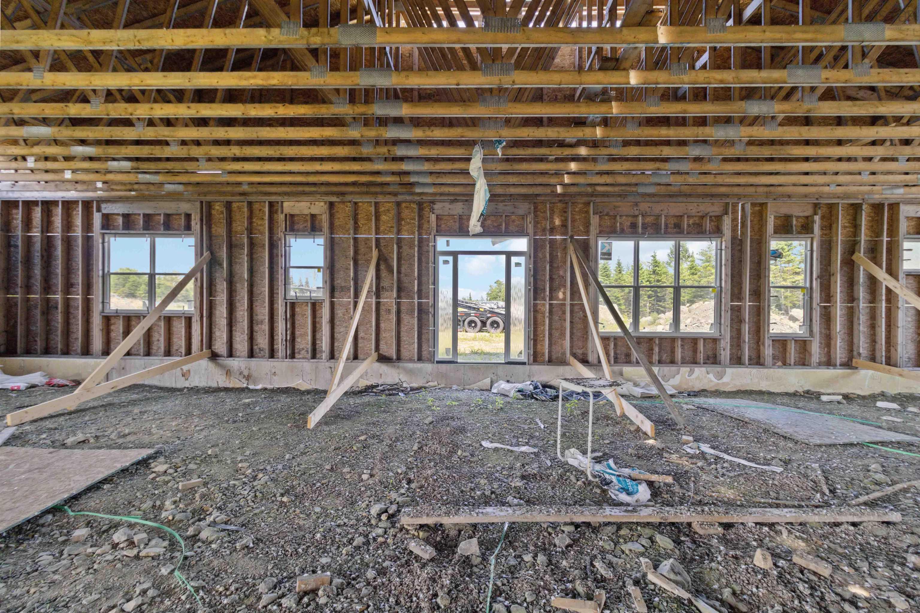 $249,900.00: 35 George Cyril Drive, Lawrencetown