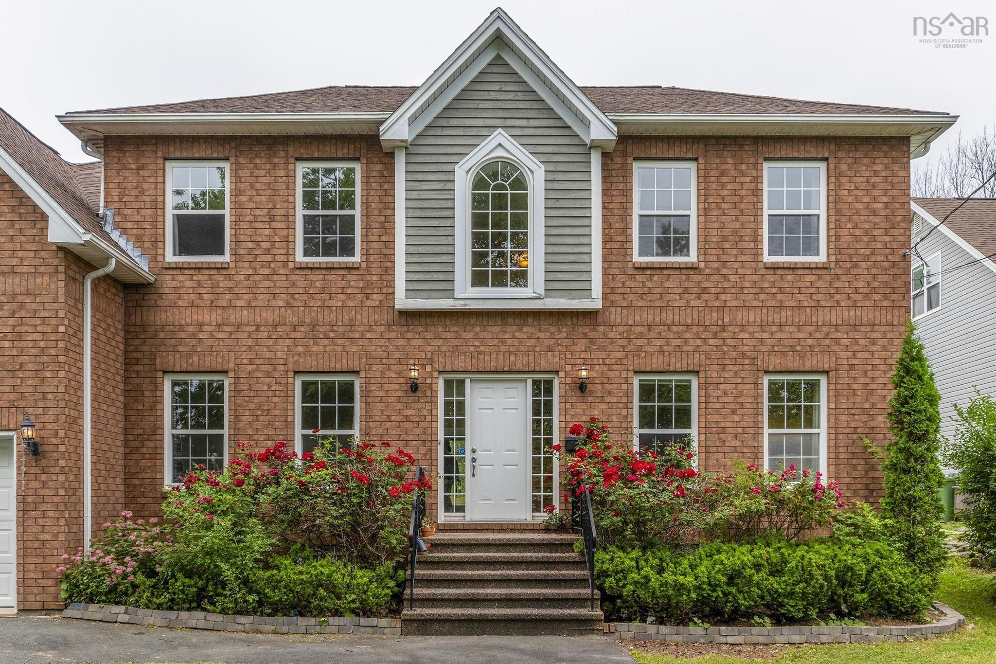 $849,000.00: 48 Doyle Street, Bedford