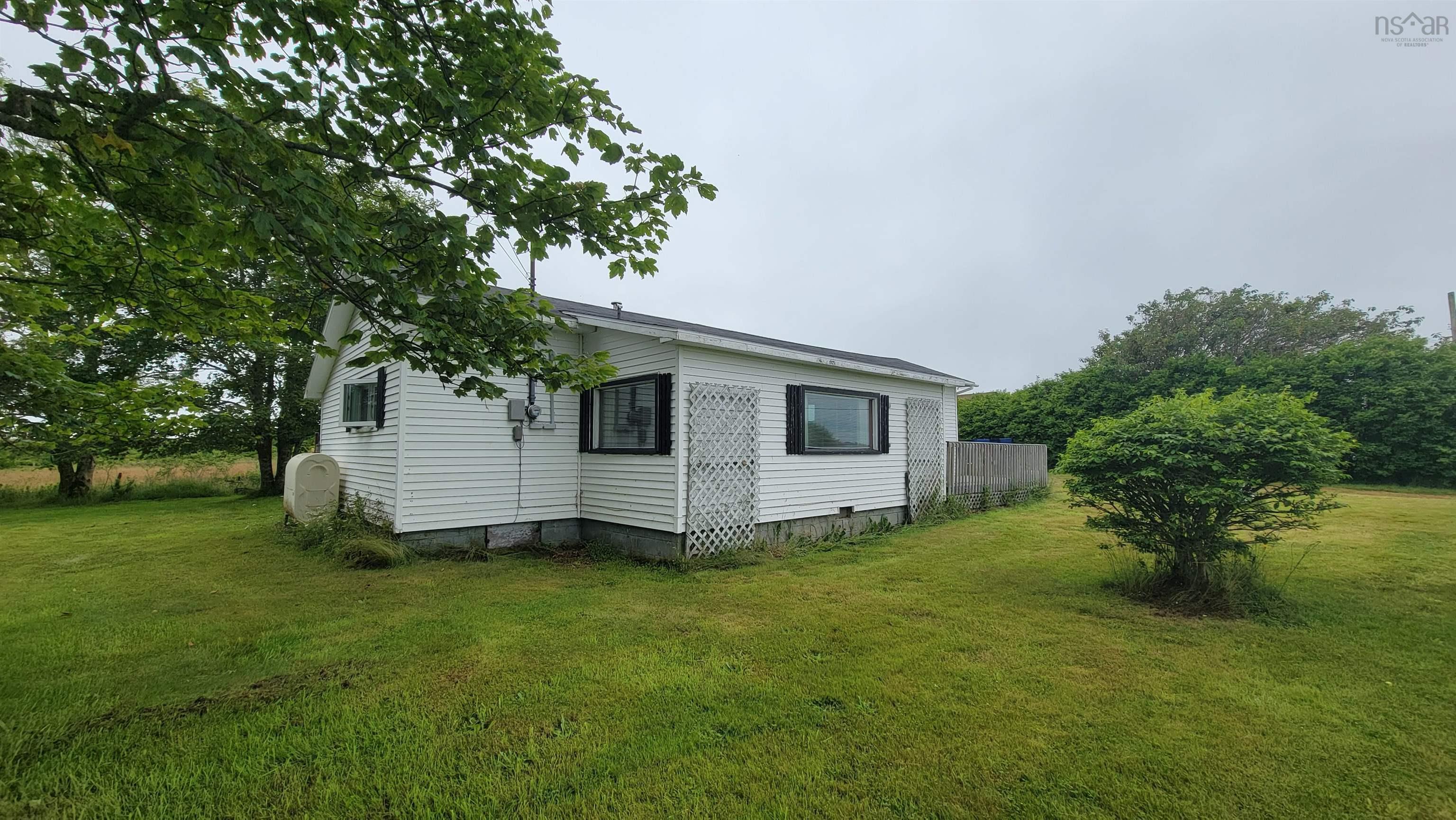 $89,900.00: 50 Chebogue Point Road, Rockville