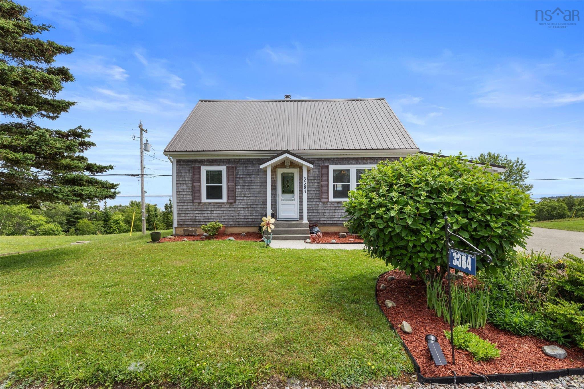 $575,000.00: 3384 Sandy Point Road, Jordan Bay