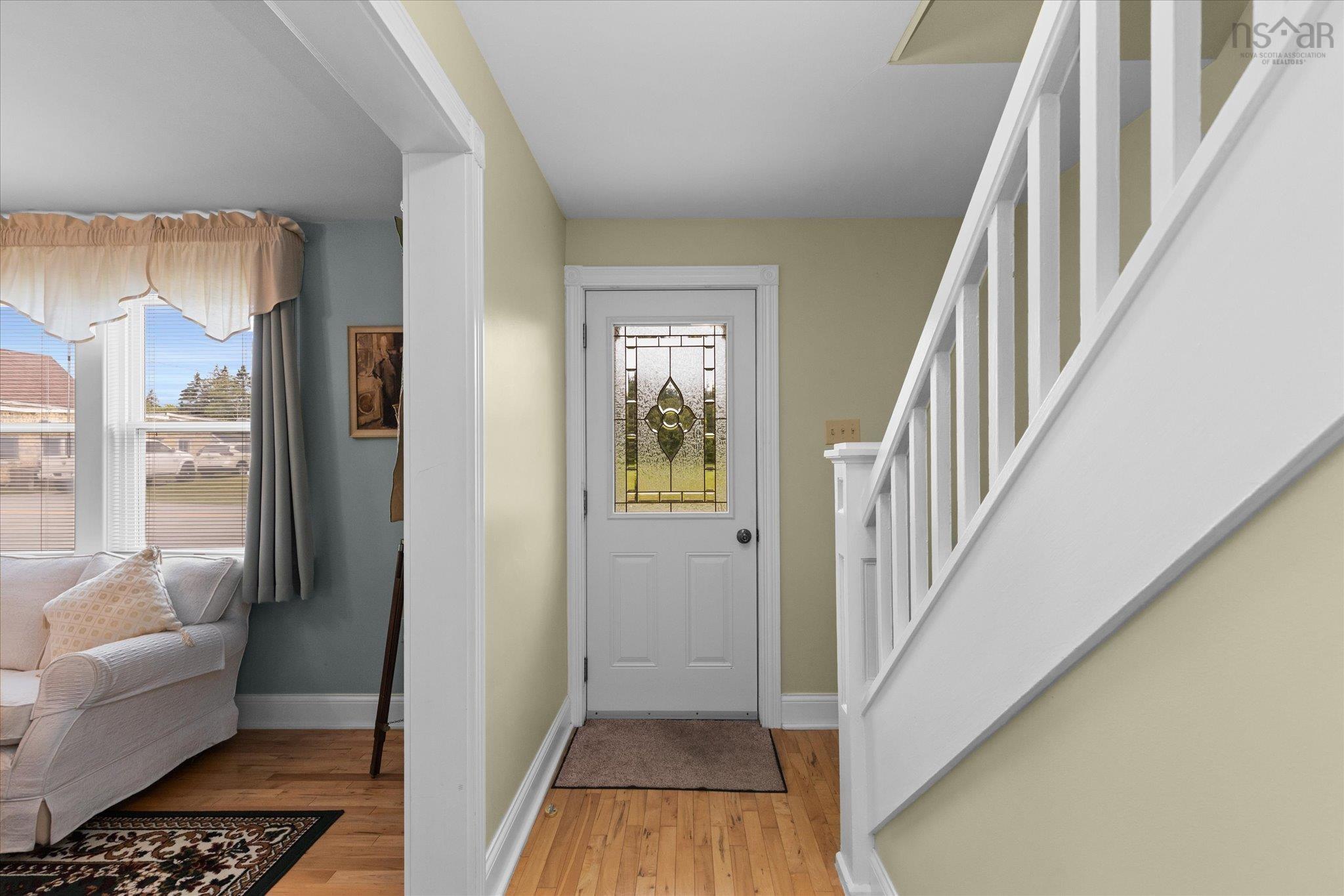 $575,000.00: 3384 Sandy Point Road, Jordan Bay