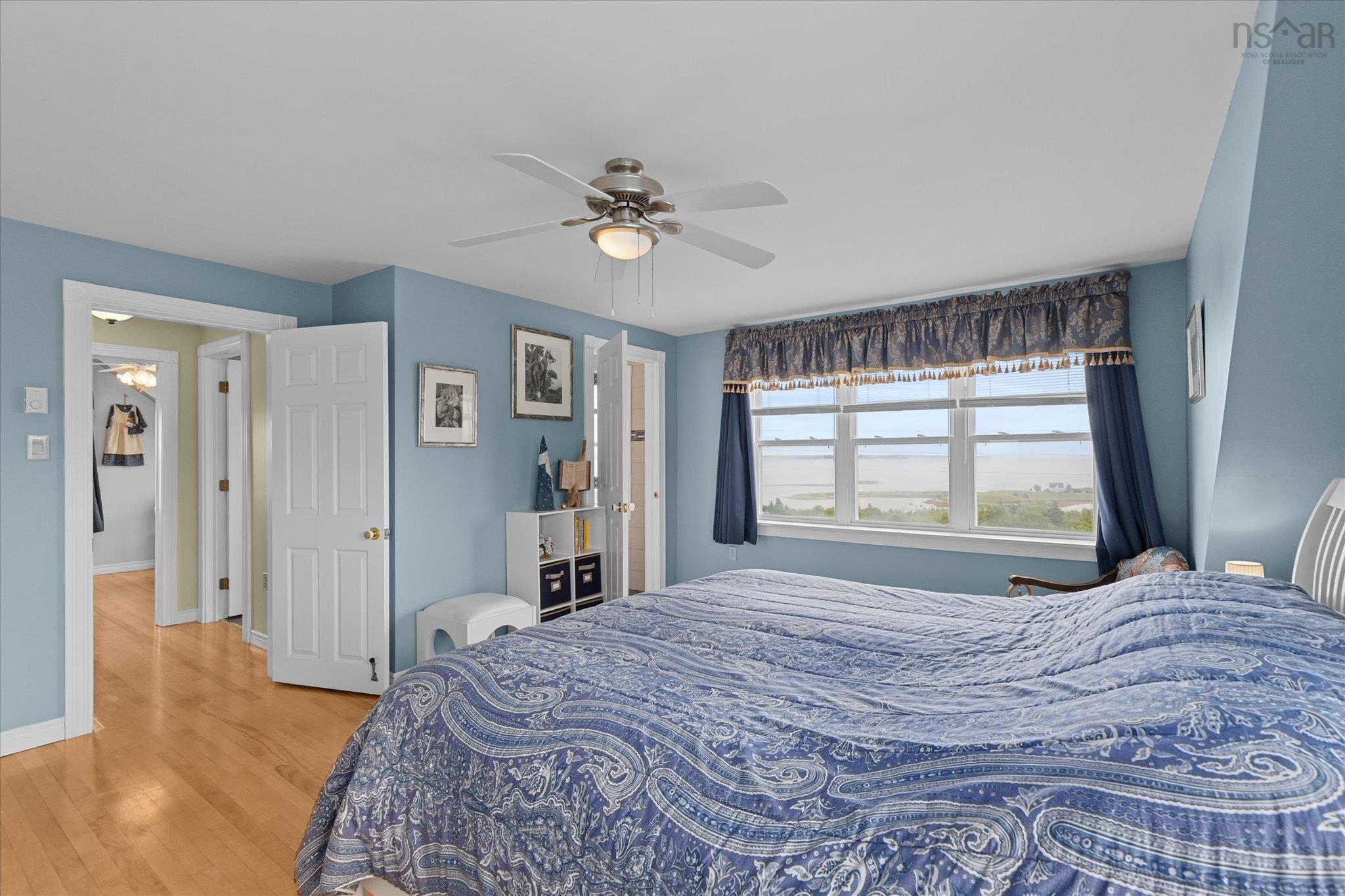 $575,000.00: 3384 Sandy Point Road, Jordan Bay