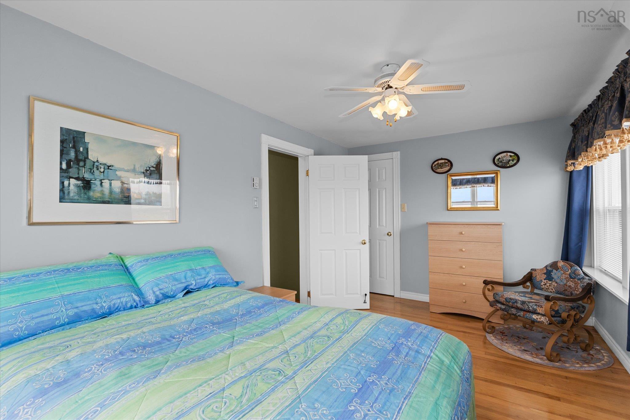 $575,000.00: 3384 Sandy Point Road, Jordan Bay