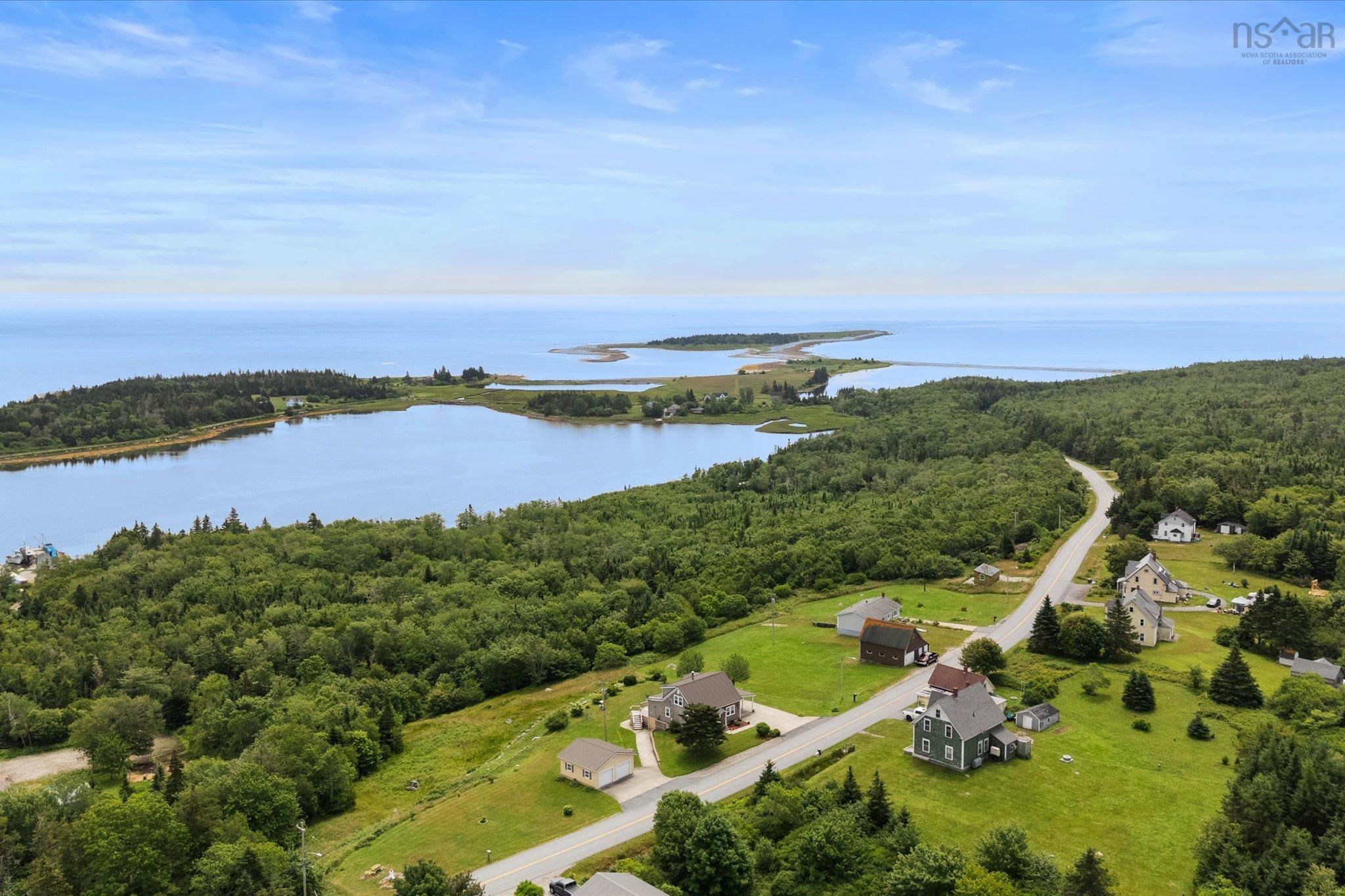 $575,000.00: 3384 Sandy Point Road, Jordan Bay