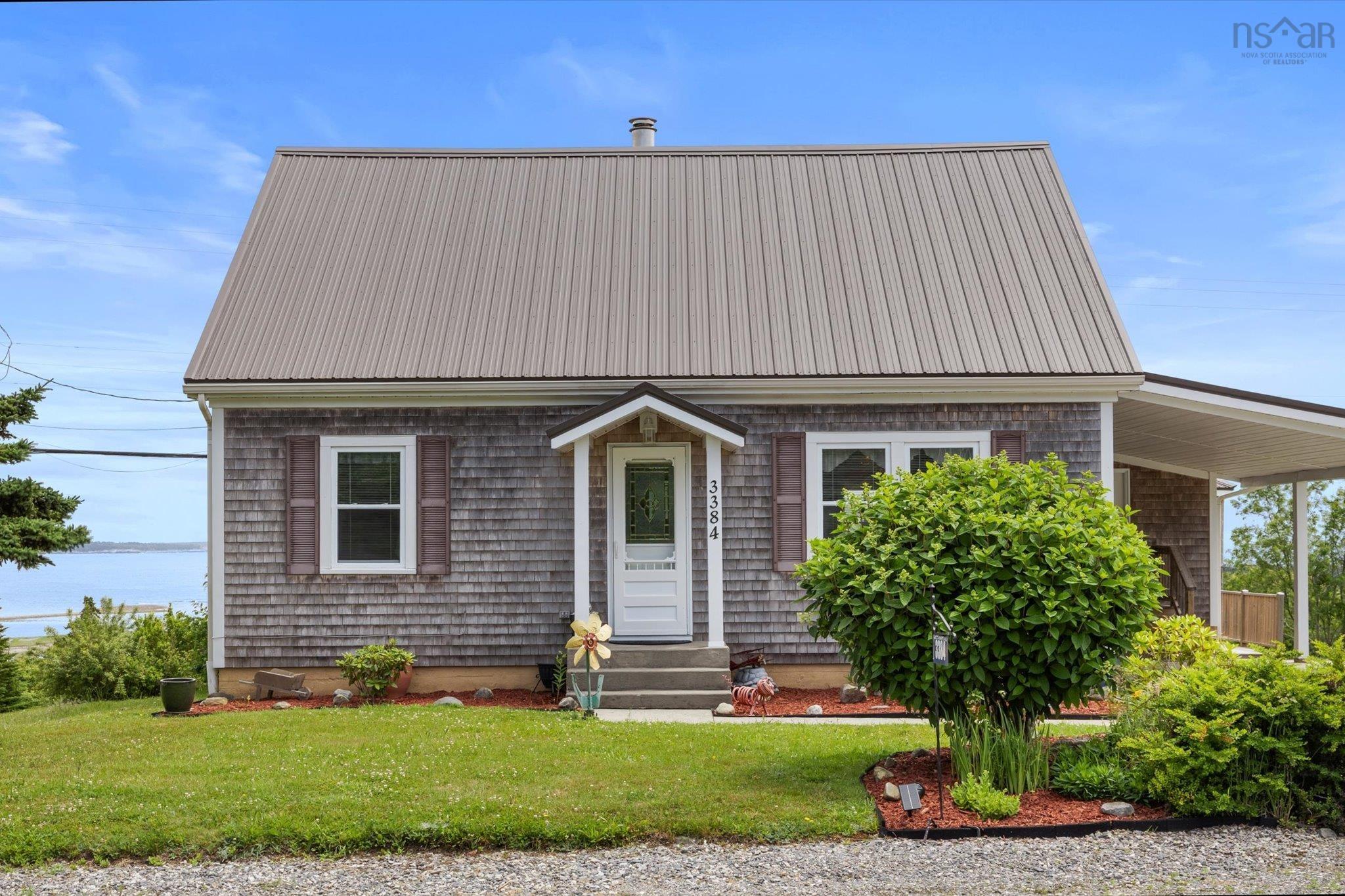 $575,000.00: 3384 Sandy Point Road, Jordan Bay