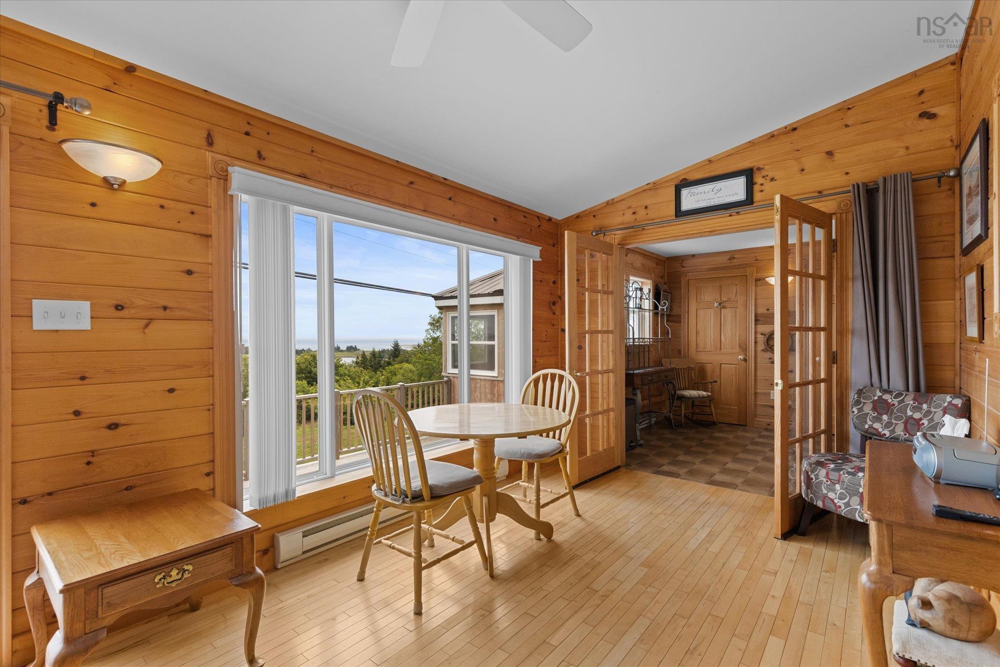 $575,000.00: 3384 Sandy Point Road, Jordan Bay