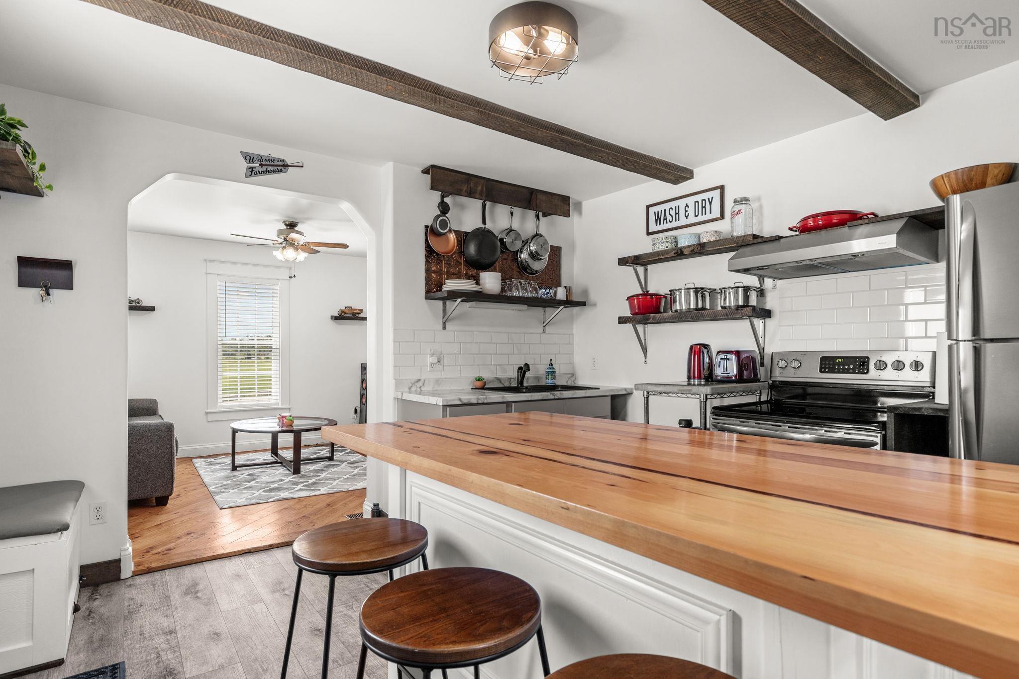 $349,900.00: 37 Drysdale Road, Head Of Chezzetcook