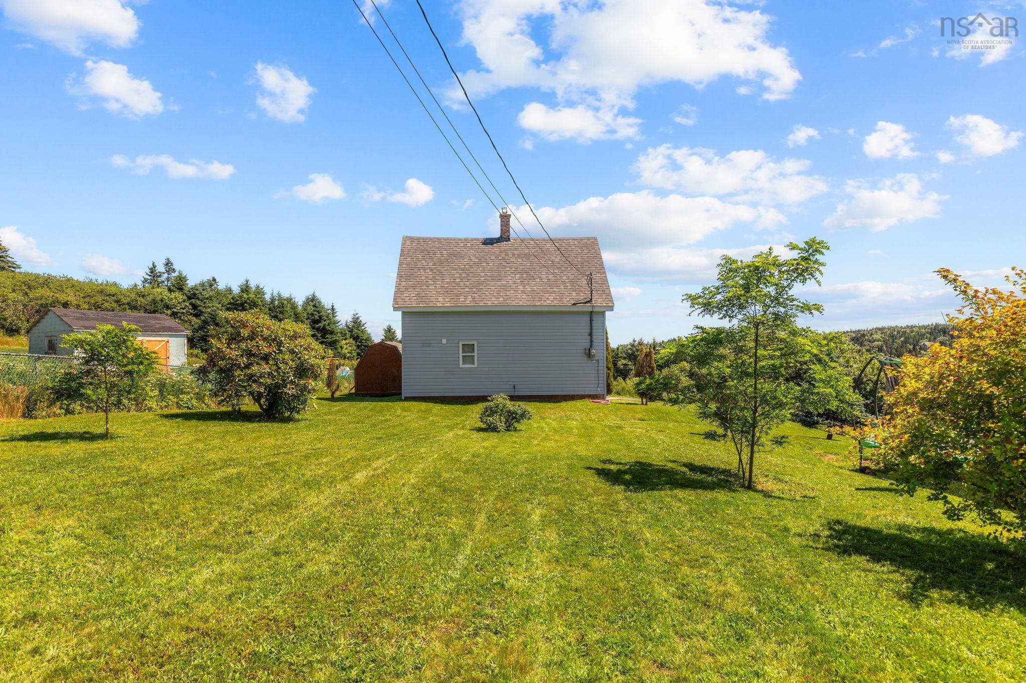 $349,900.00: 37 Drysdale Road, Head Of Chezzetcook