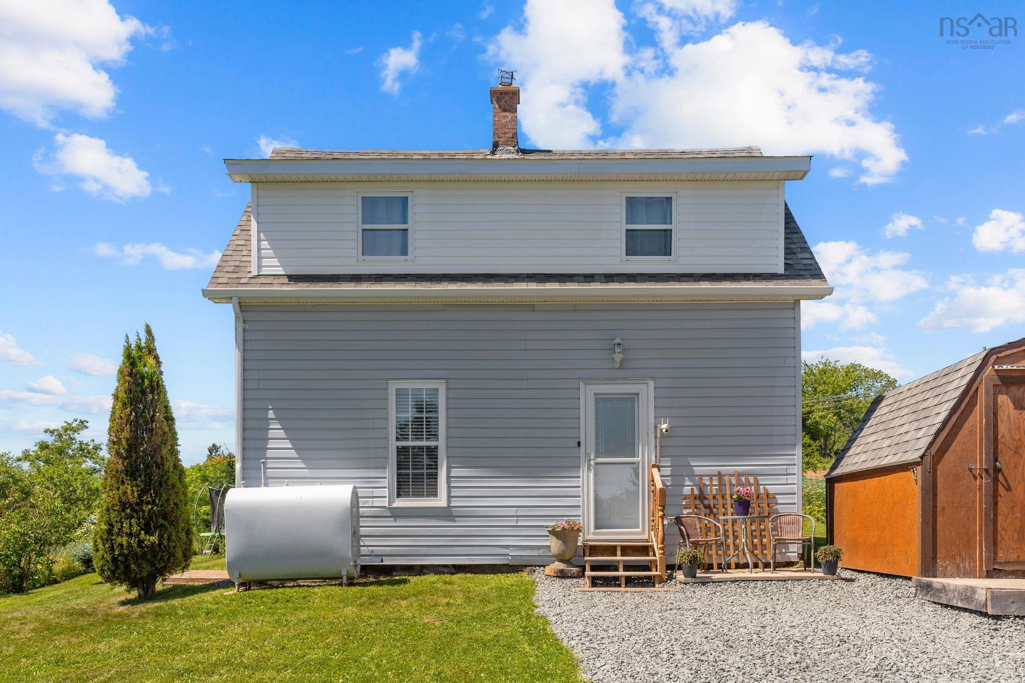 $349,900.00: 37 Drysdale Road, Head Of Chezzetcook