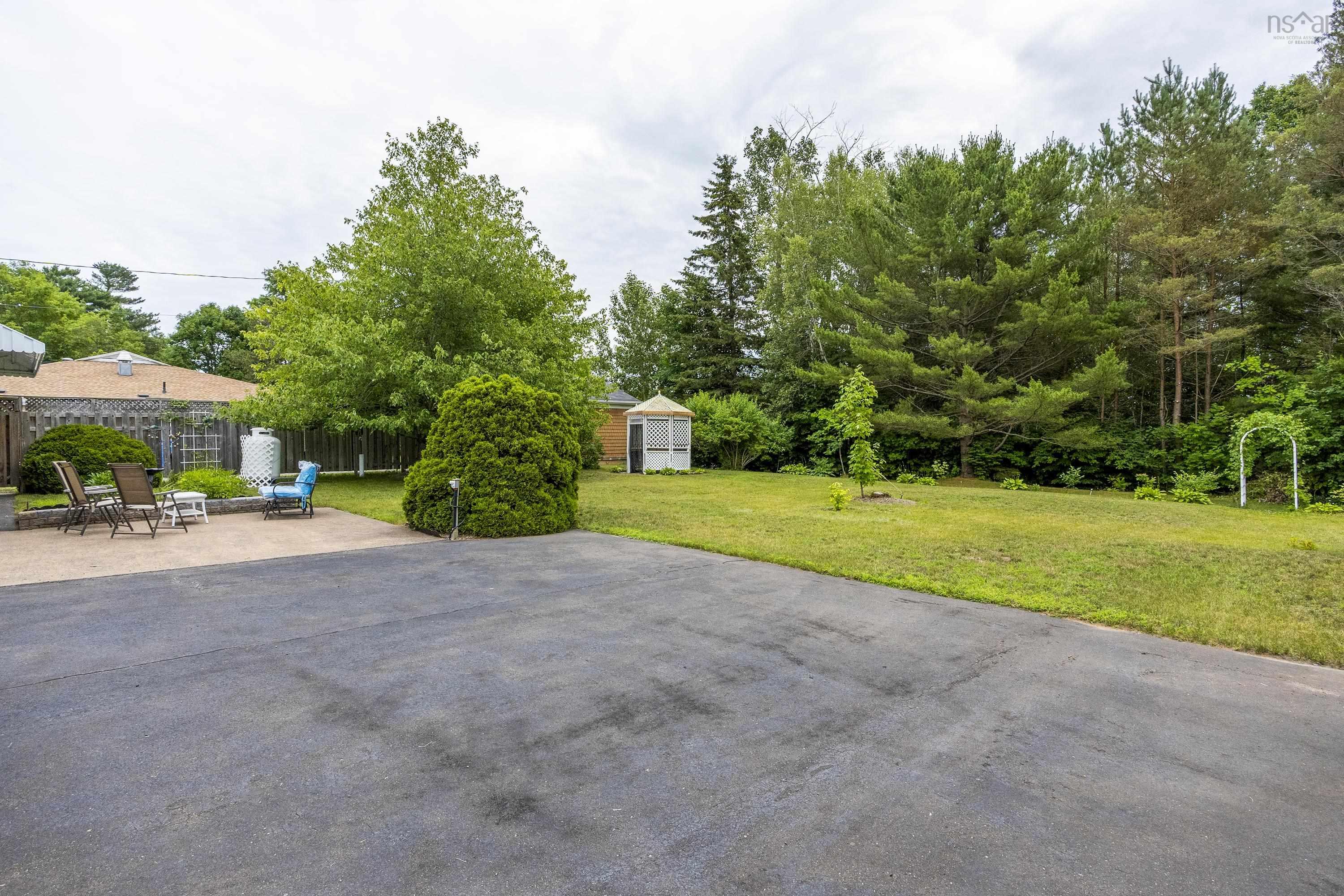 $349,900.00: 1082 Sandy Court Court, Aylesford