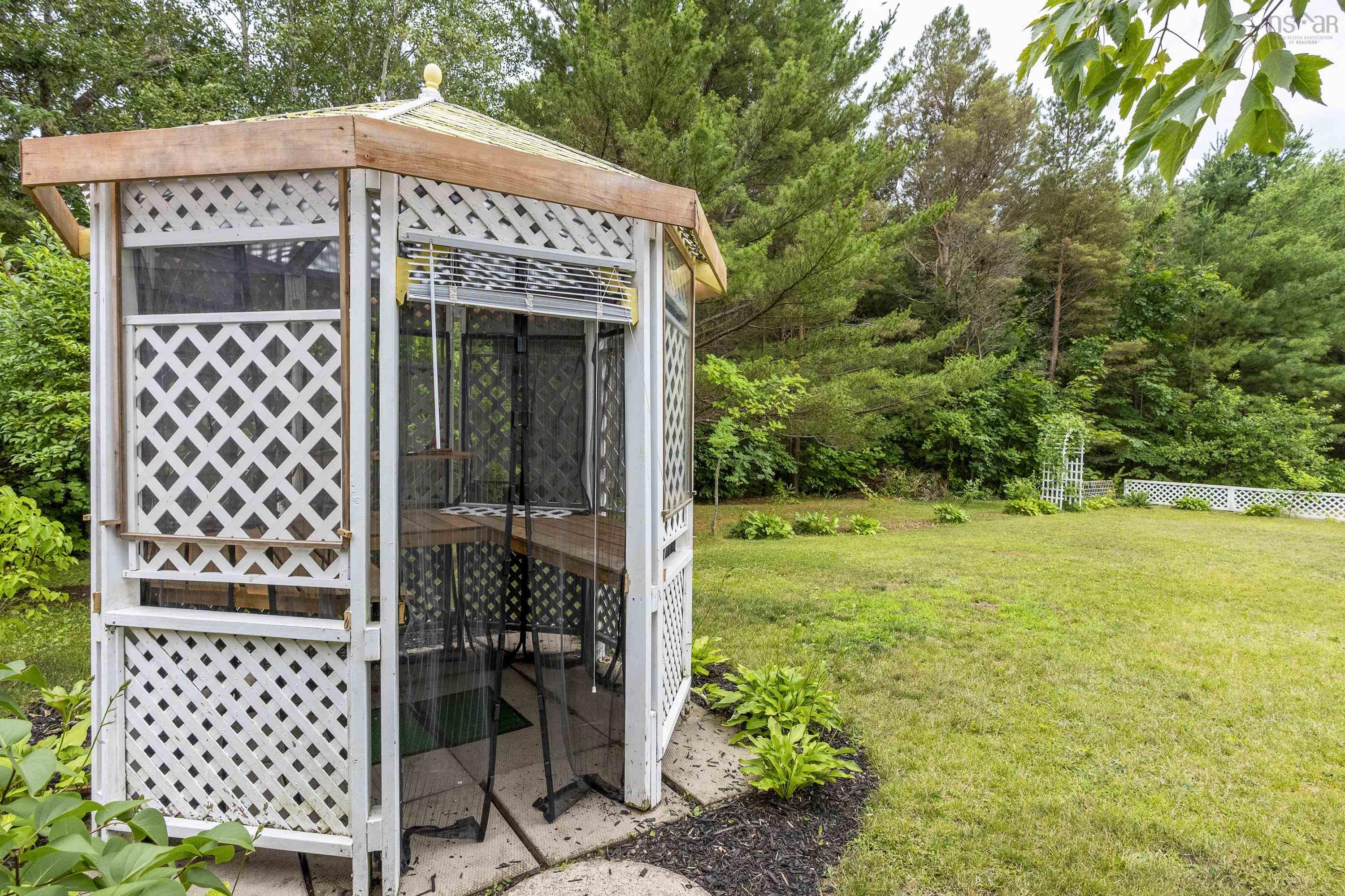 $349,900.00: 1082 Sandy Court Court, Aylesford