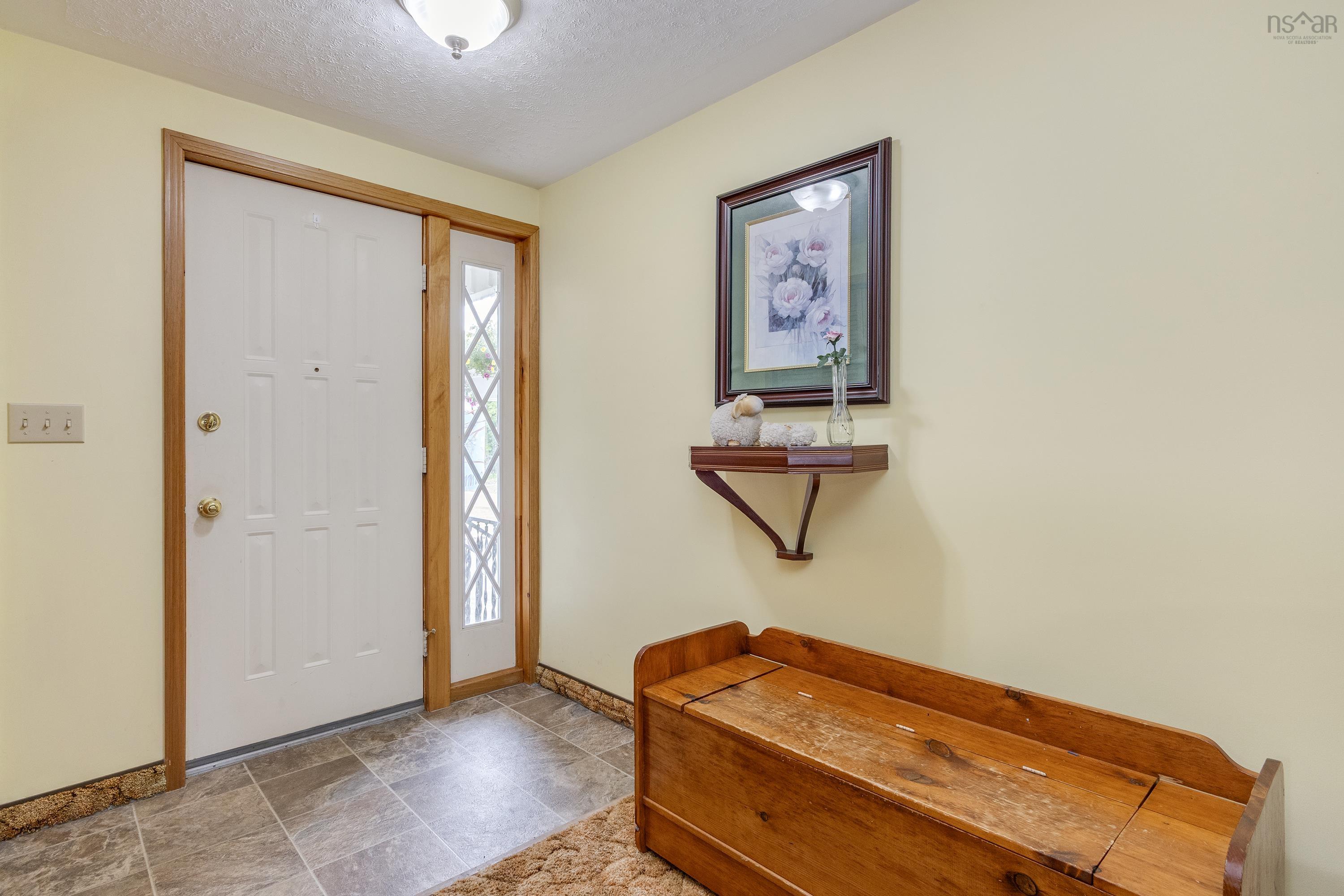 $349,900.00: 1082 Sandy Court Court, Aylesford