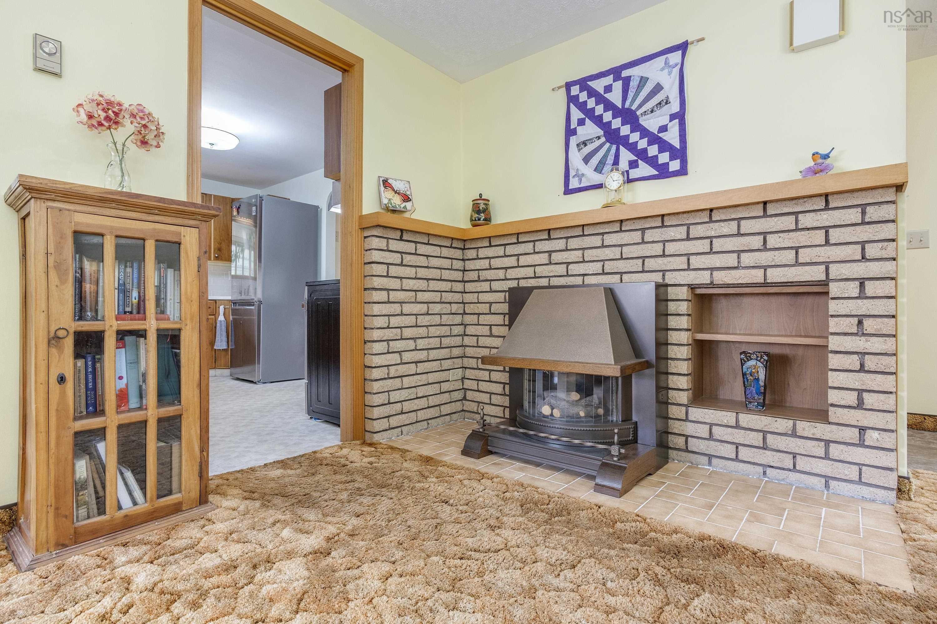 $349,900.00: 1082 Sandy Court Court, Aylesford