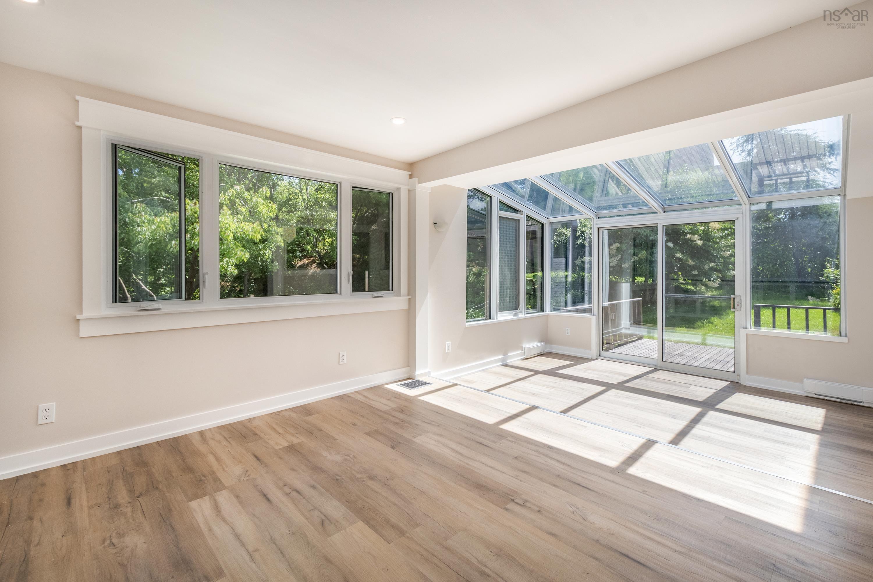 $599,900.00: 10 Forward Avenue, Halifax