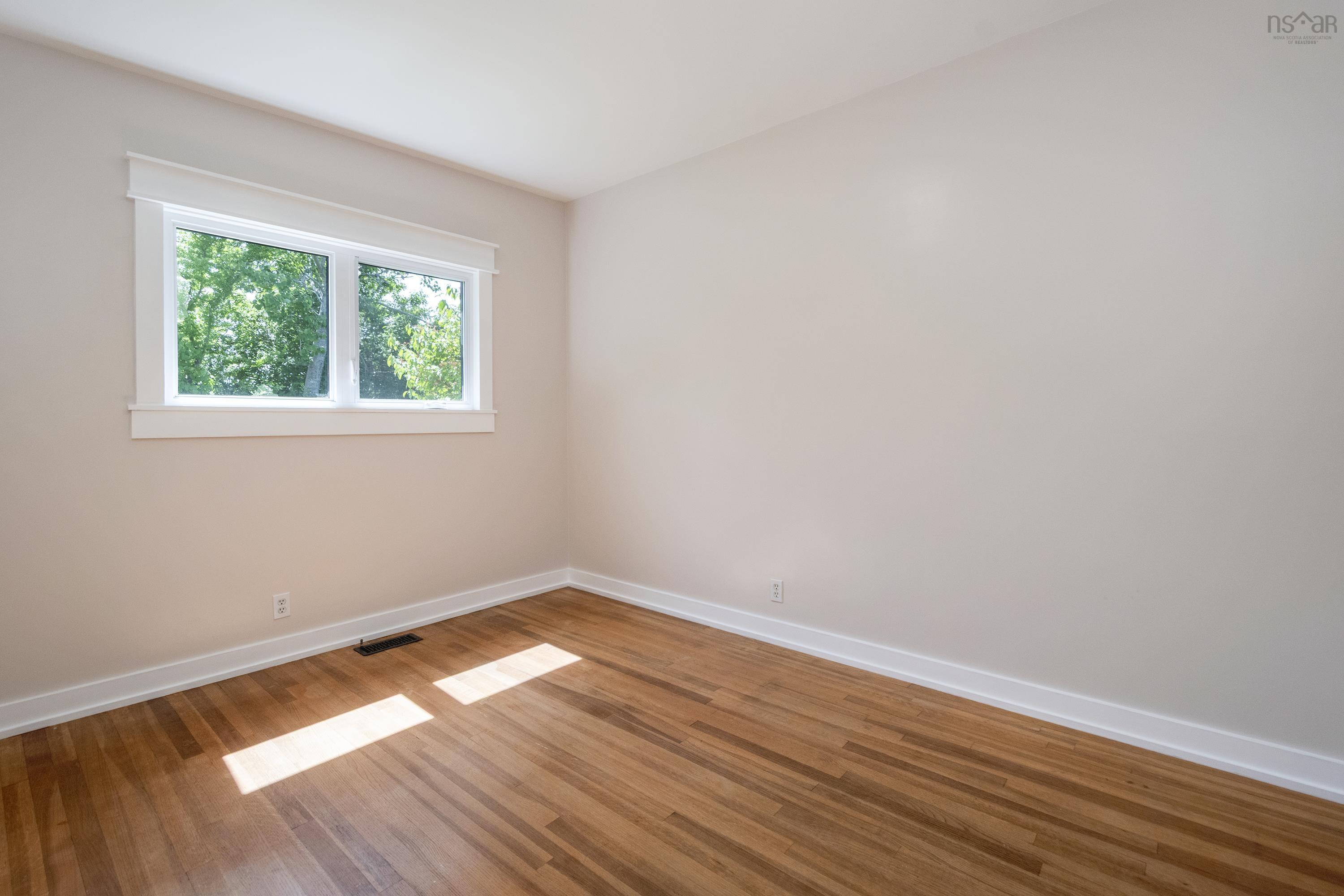 $599,900.00: 10 Forward Avenue, Halifax