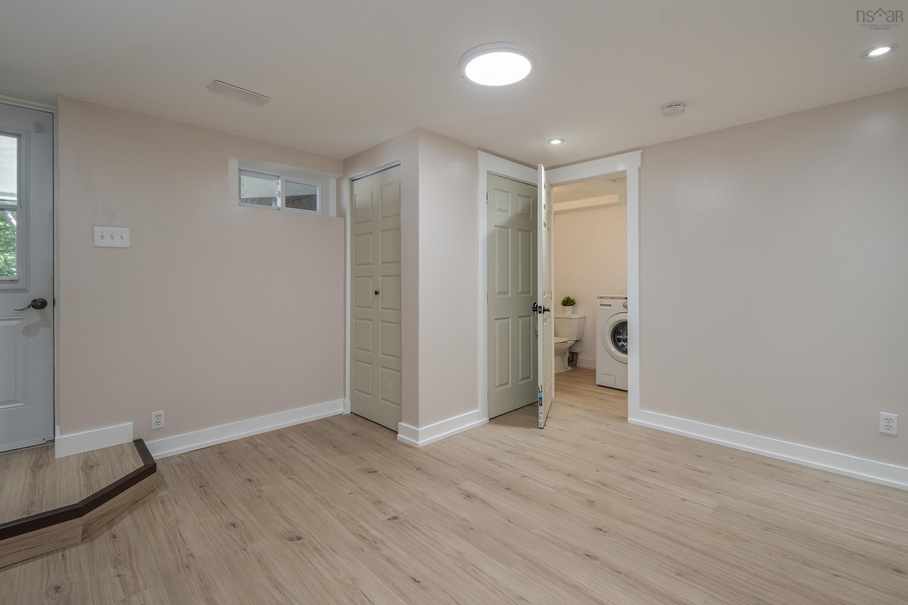 $599,900.00: 10 Forward Avenue, Halifax