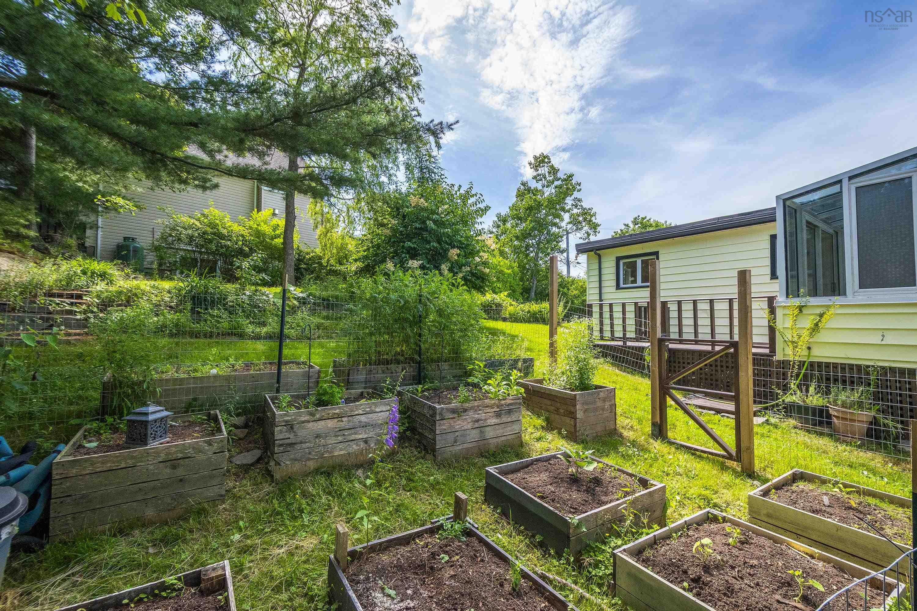 $599,900.00: 10 Forward Avenue, Halifax