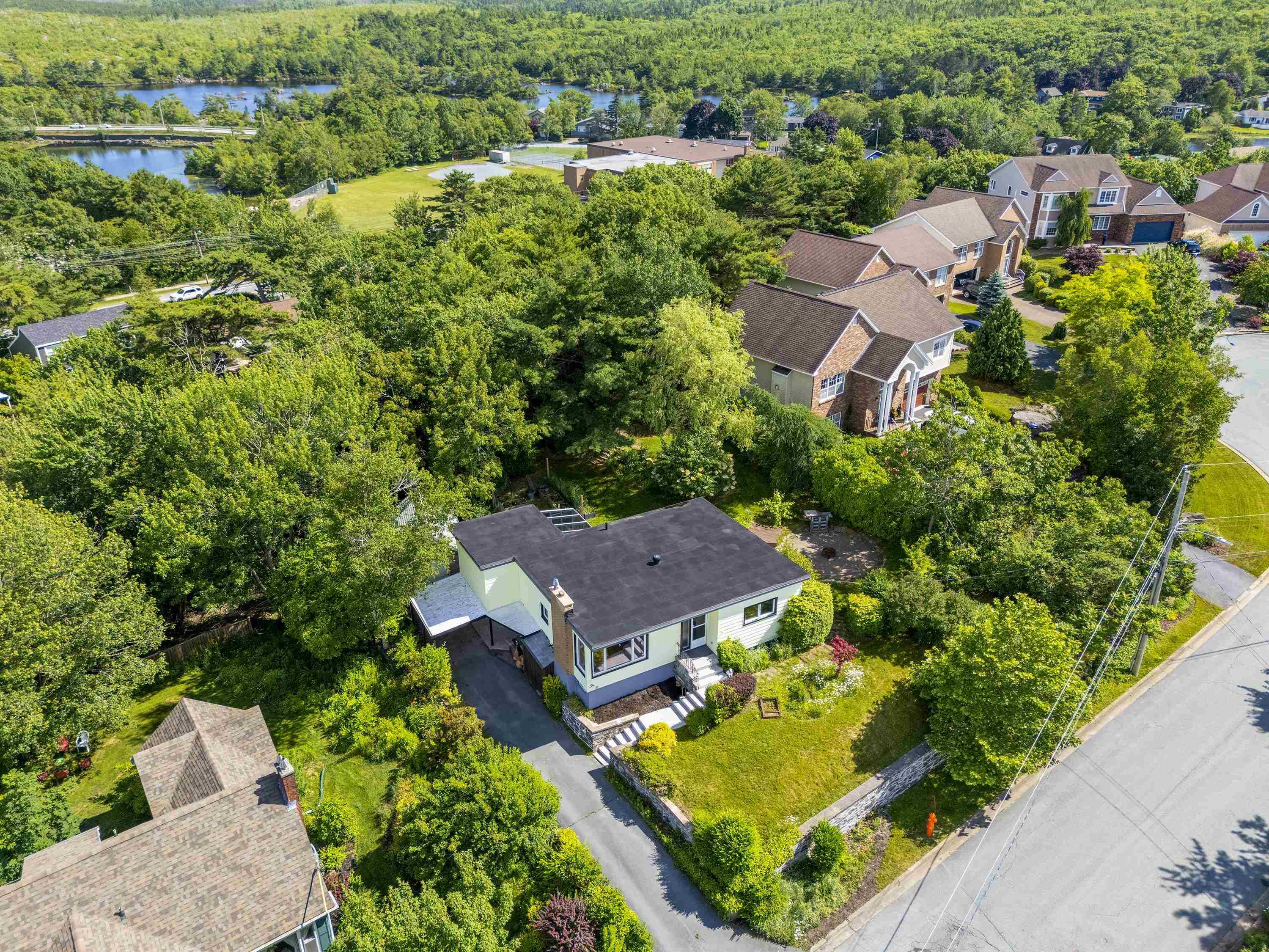 $599,900.00: 10 Forward Avenue, Halifax