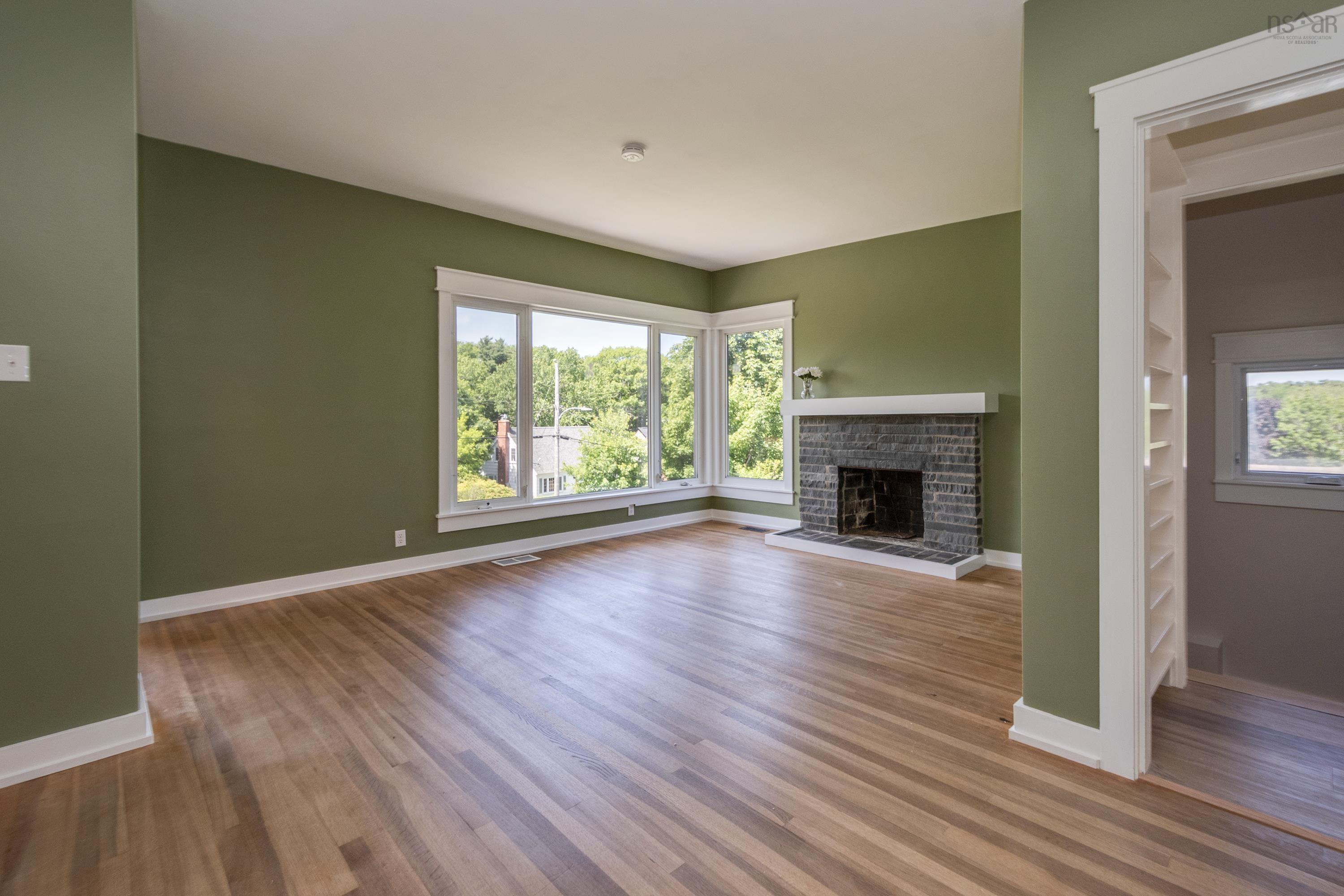 $599,900.00: 10 Forward Avenue, Halifax