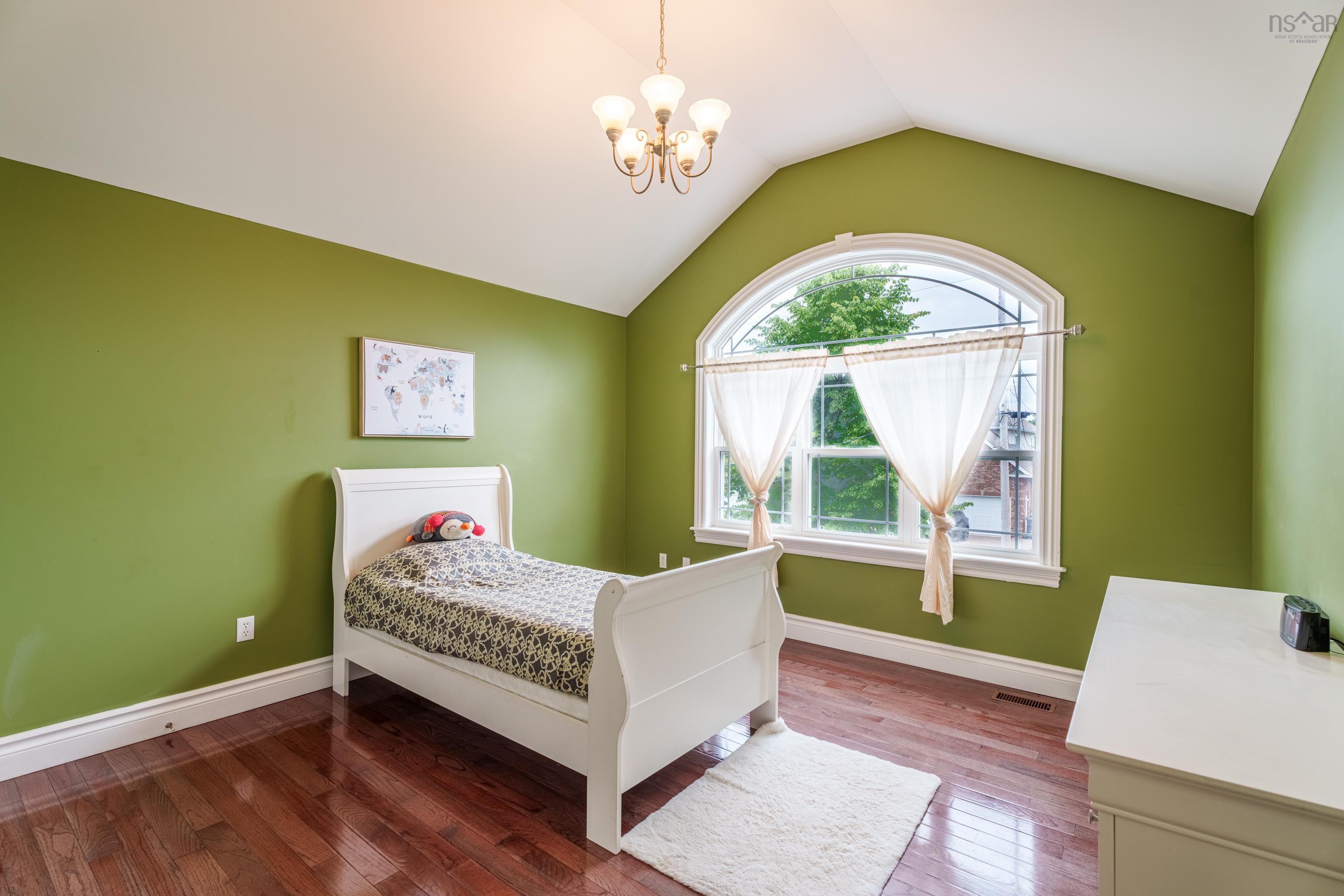 167 Ravines Drive, Bedford South, NS (MLS 202517394)