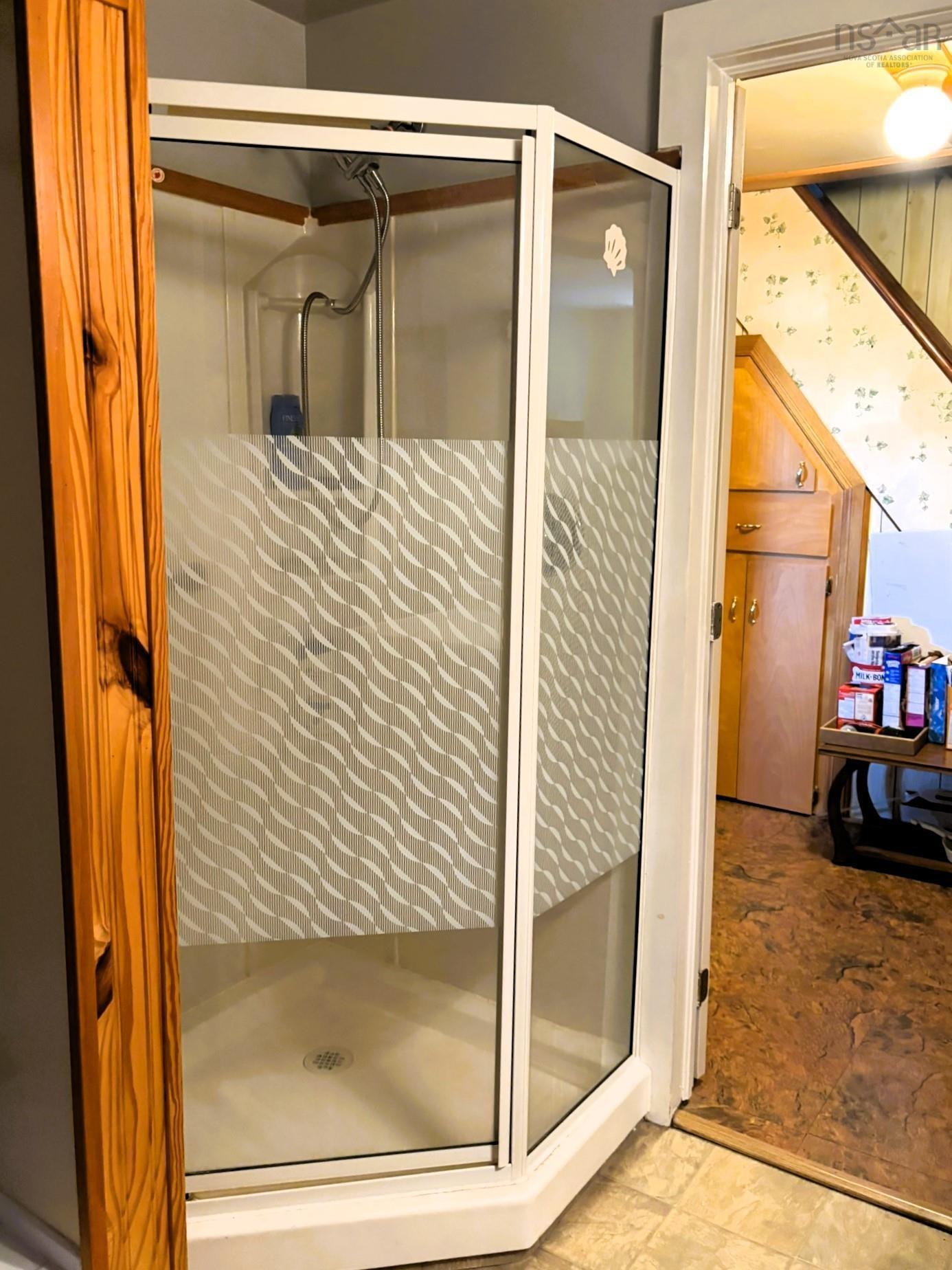 $199,900.00: 7643 Hwy#2 Highway, West Brook