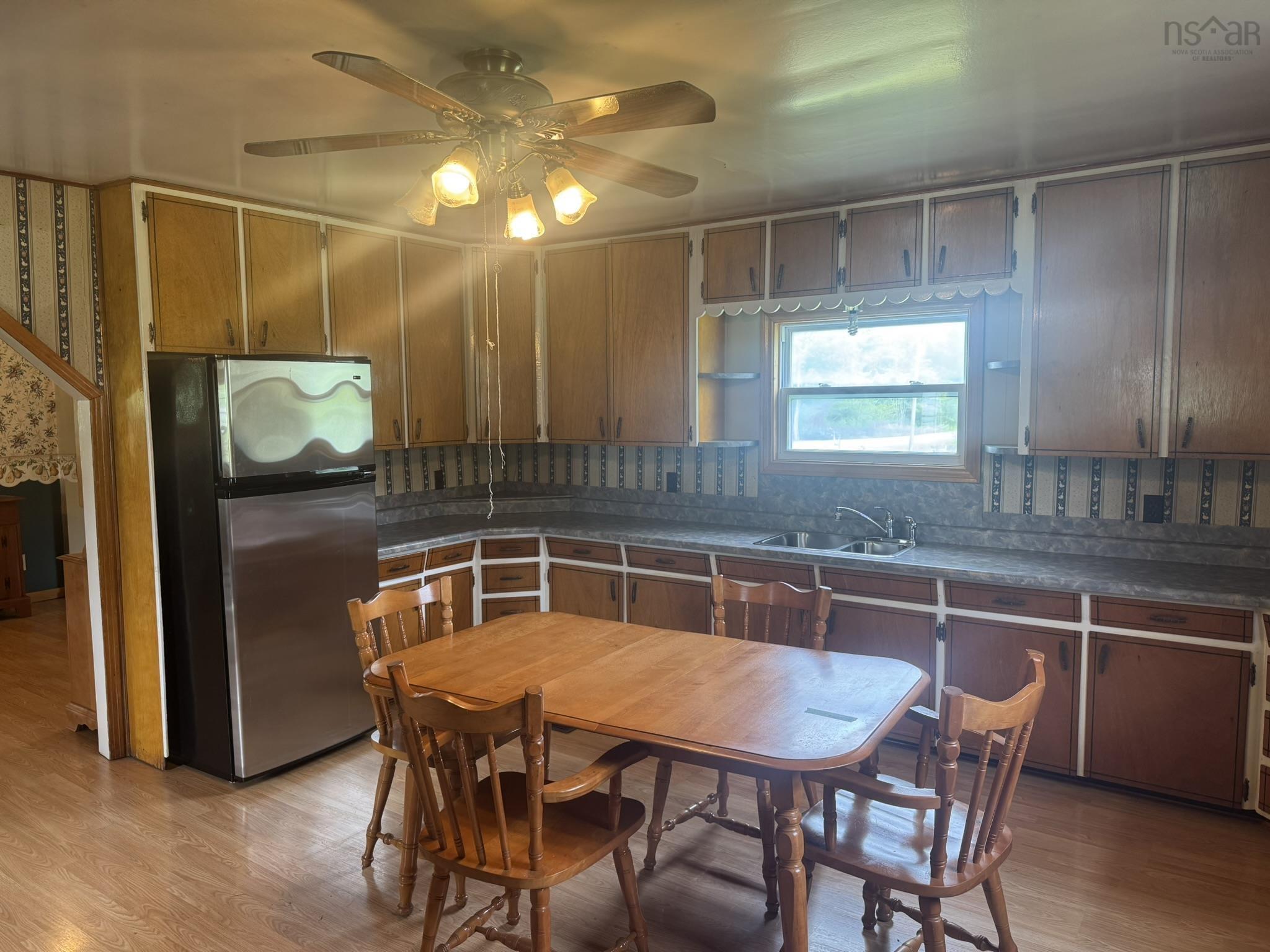 $194,900.00: 185 West Caledonia Road, Caledonia
