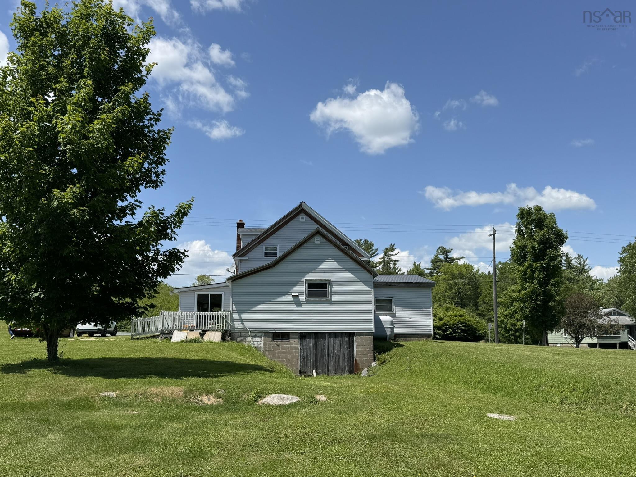 $194,900.00: 185 West Caledonia Road, Caledonia