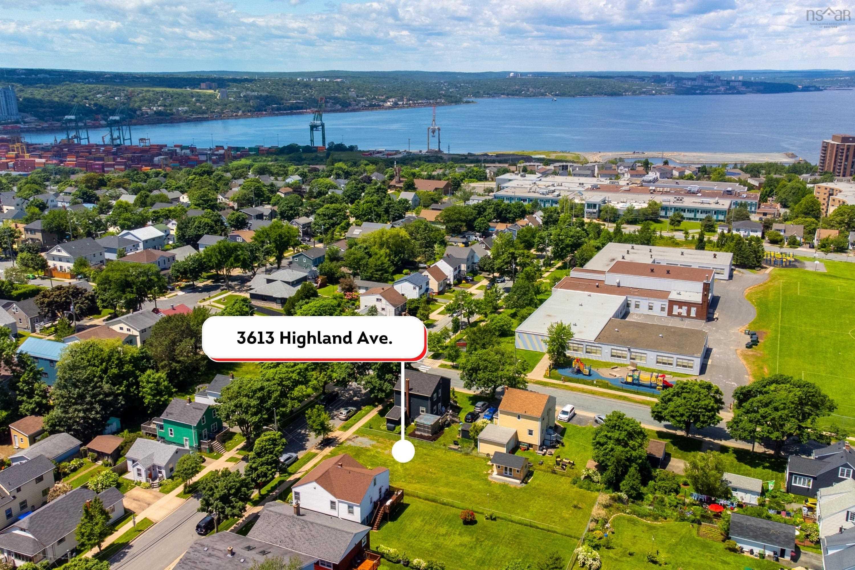 $749,900.00: 3613 Highland Avenue, Halifax