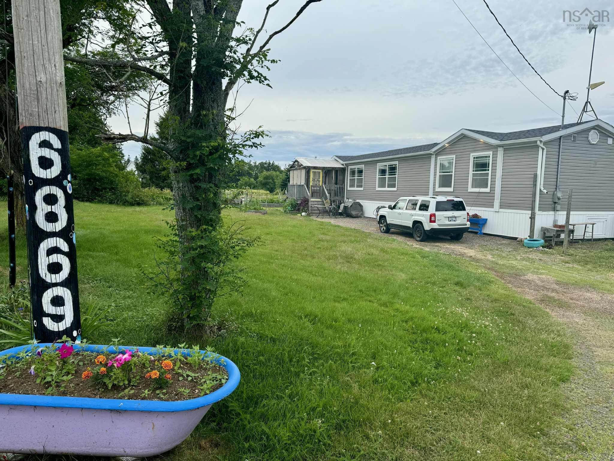 6869 Highway 2, Bass River, NS (MLS® 202517426)