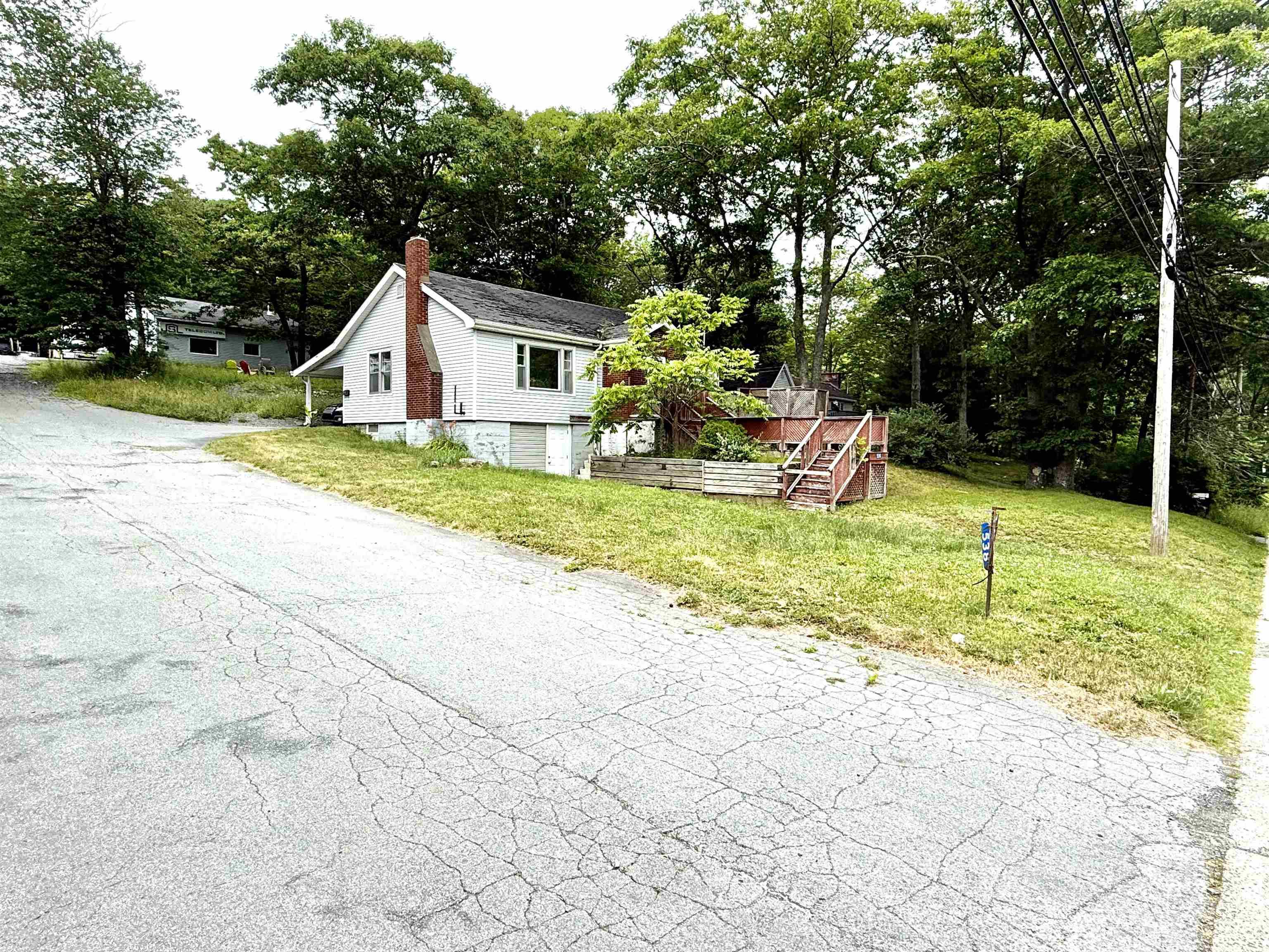 $519,900.00: 536 - 538 Rocky Lake Drive, Bedford