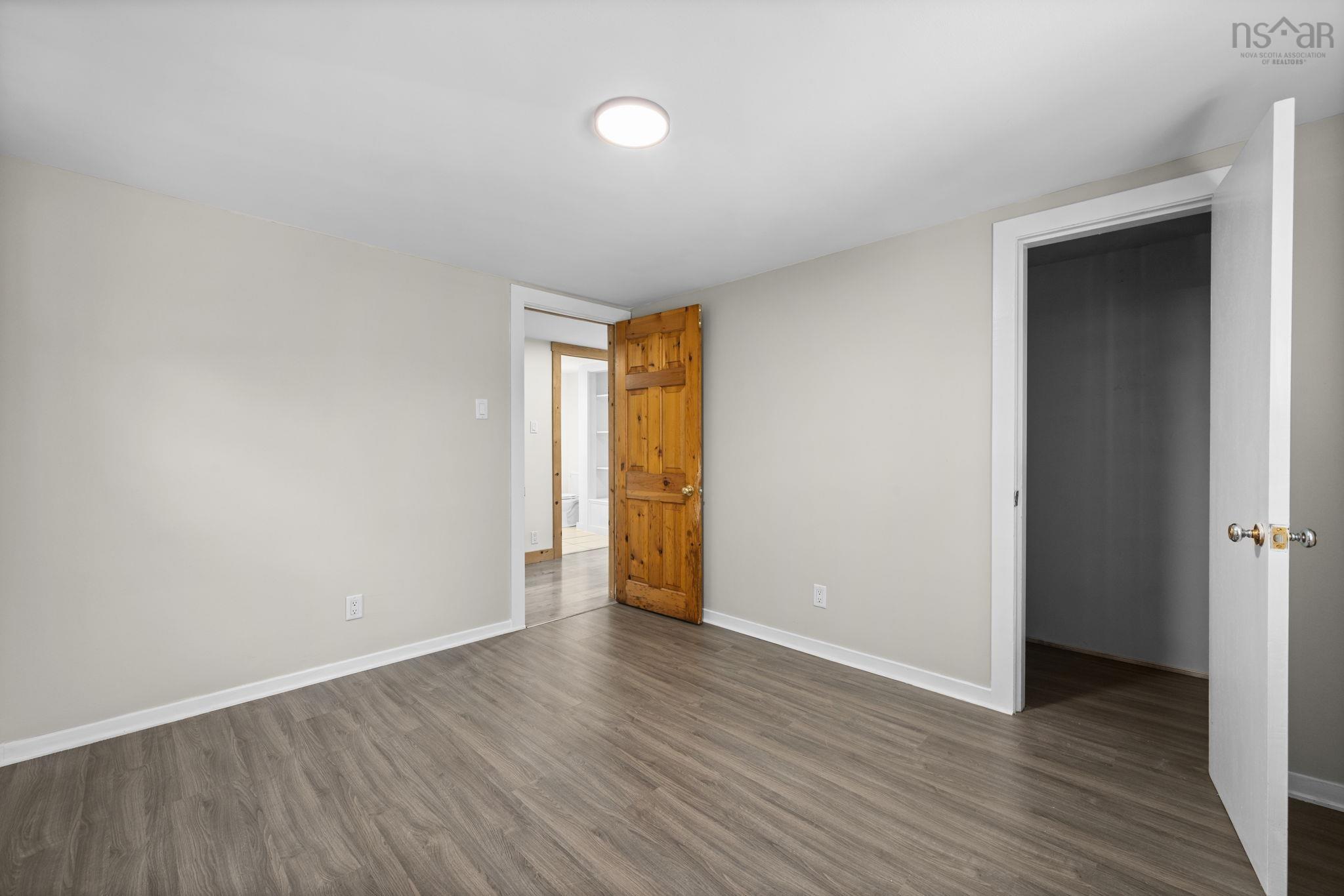 $319,900.00: 13278 Highway 7, Ship Harbour