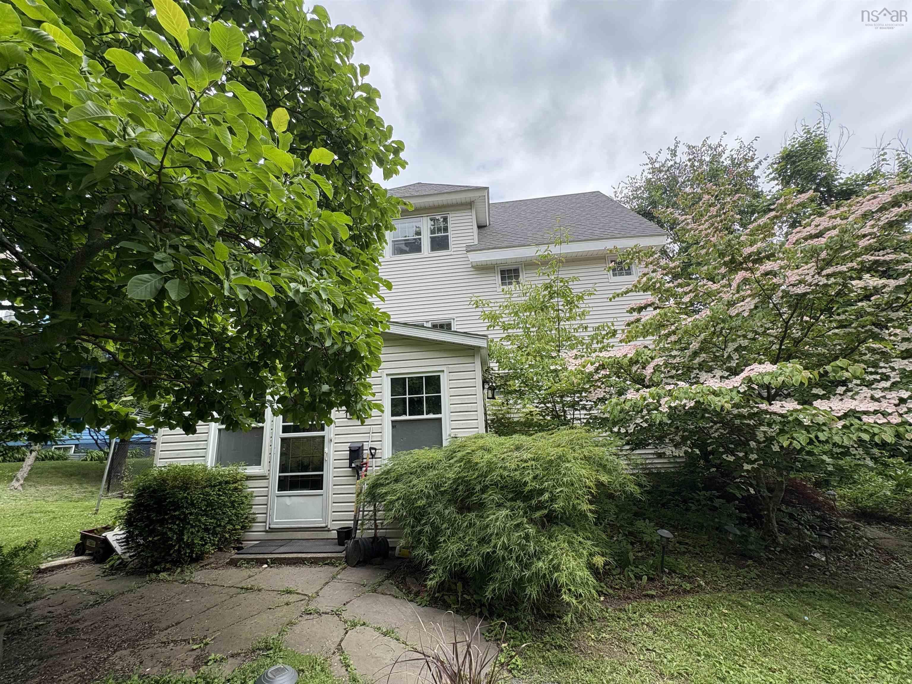 $525,000.00: 370 Terrace Street, New Glasgow
