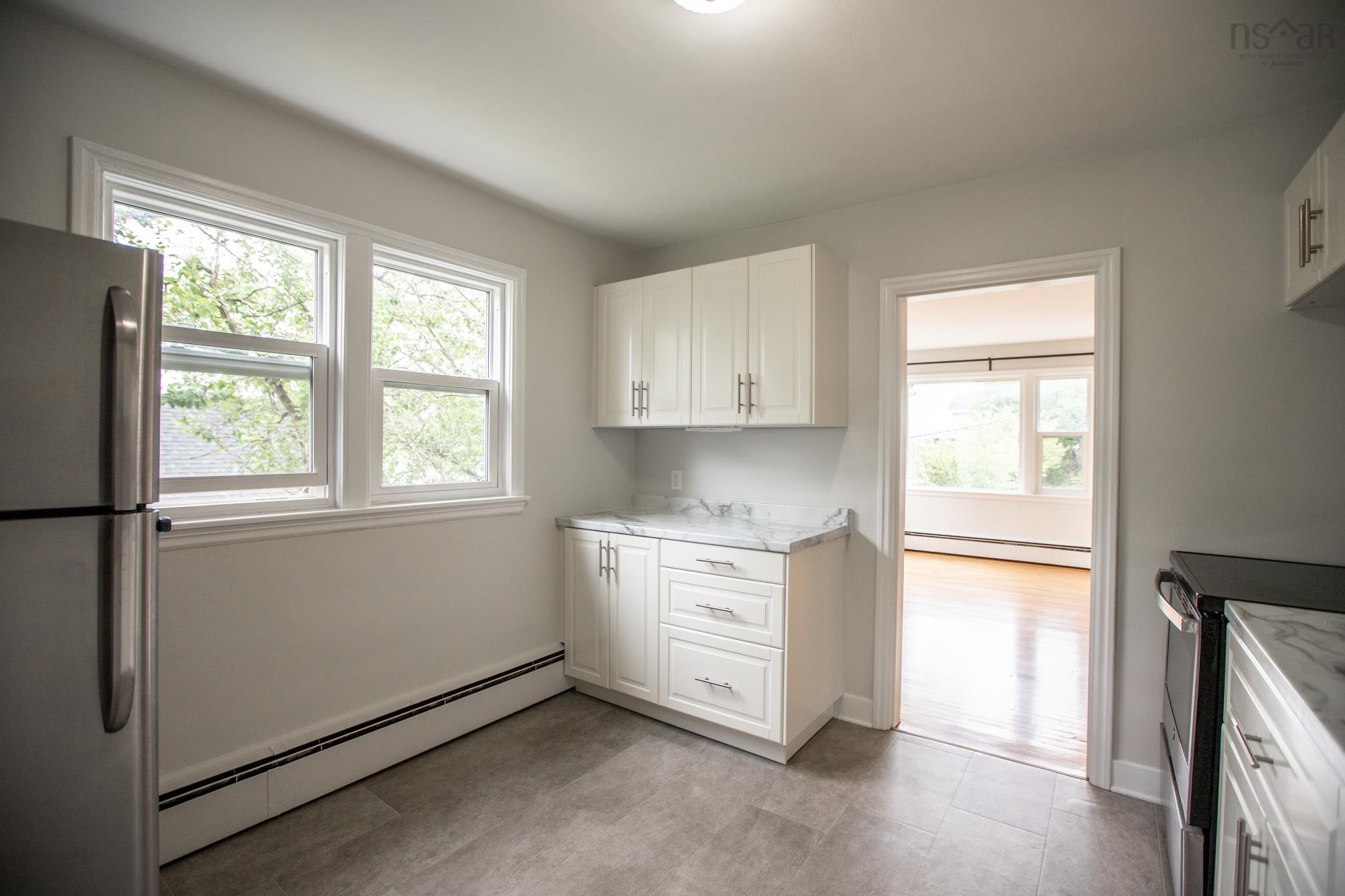 $725,000.00: 2 Rodney Terrace, Dartmouth