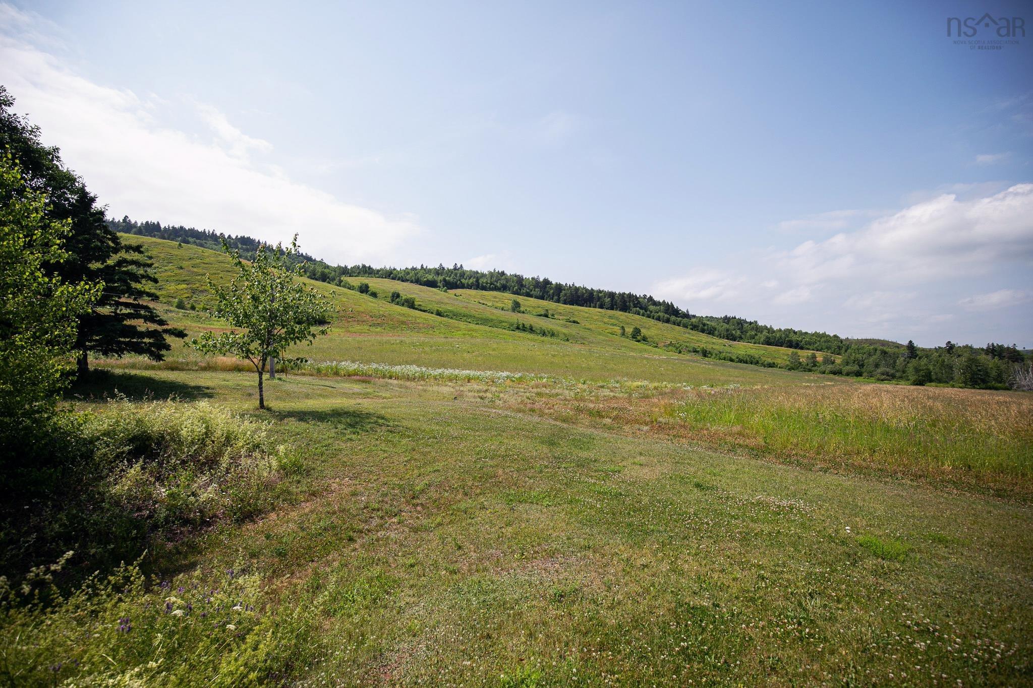 $229,900.00: 5755 Highway 2, Lakelands
