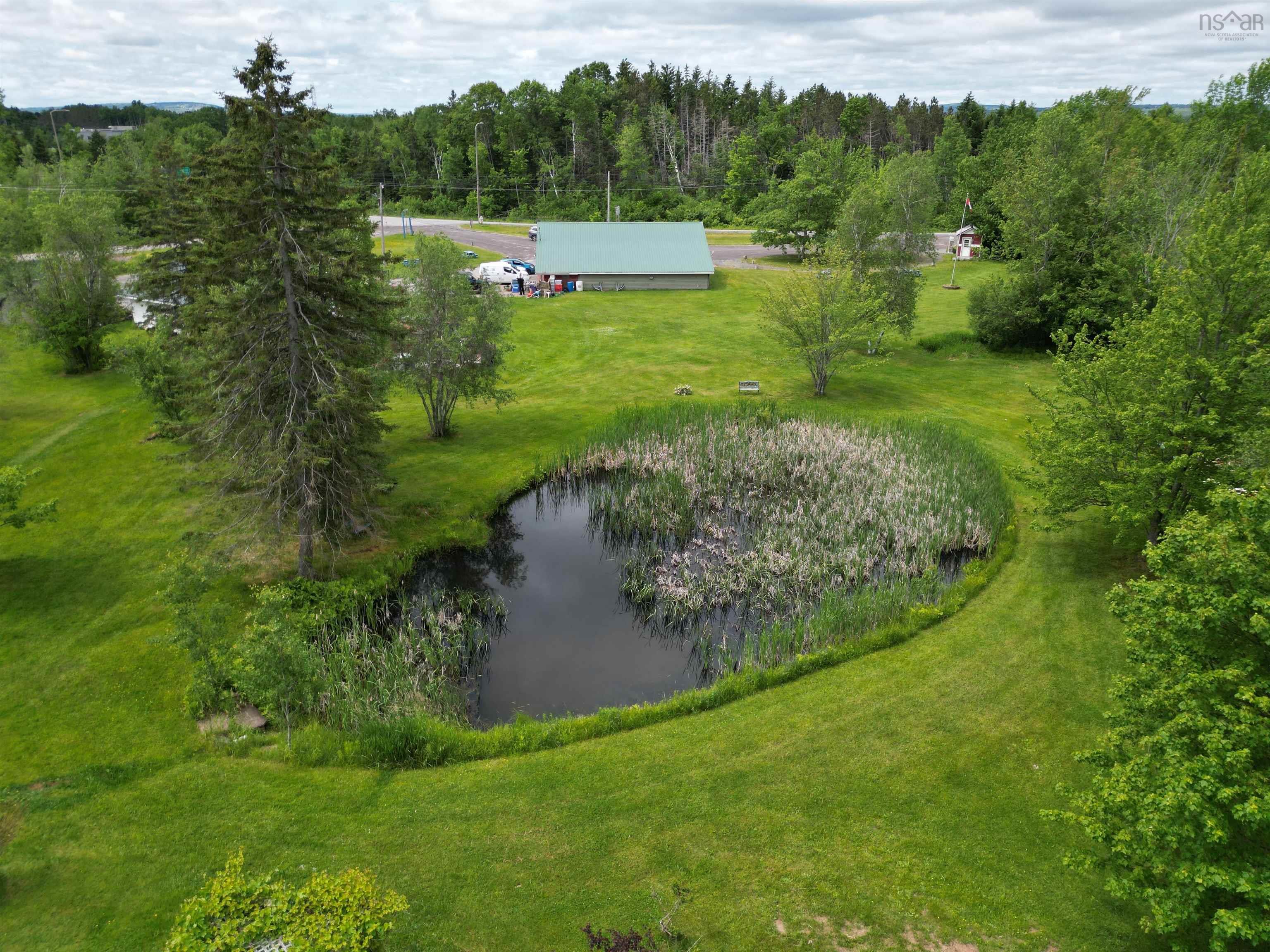 $799,000.00: 8139 Highway 6, Haliburton