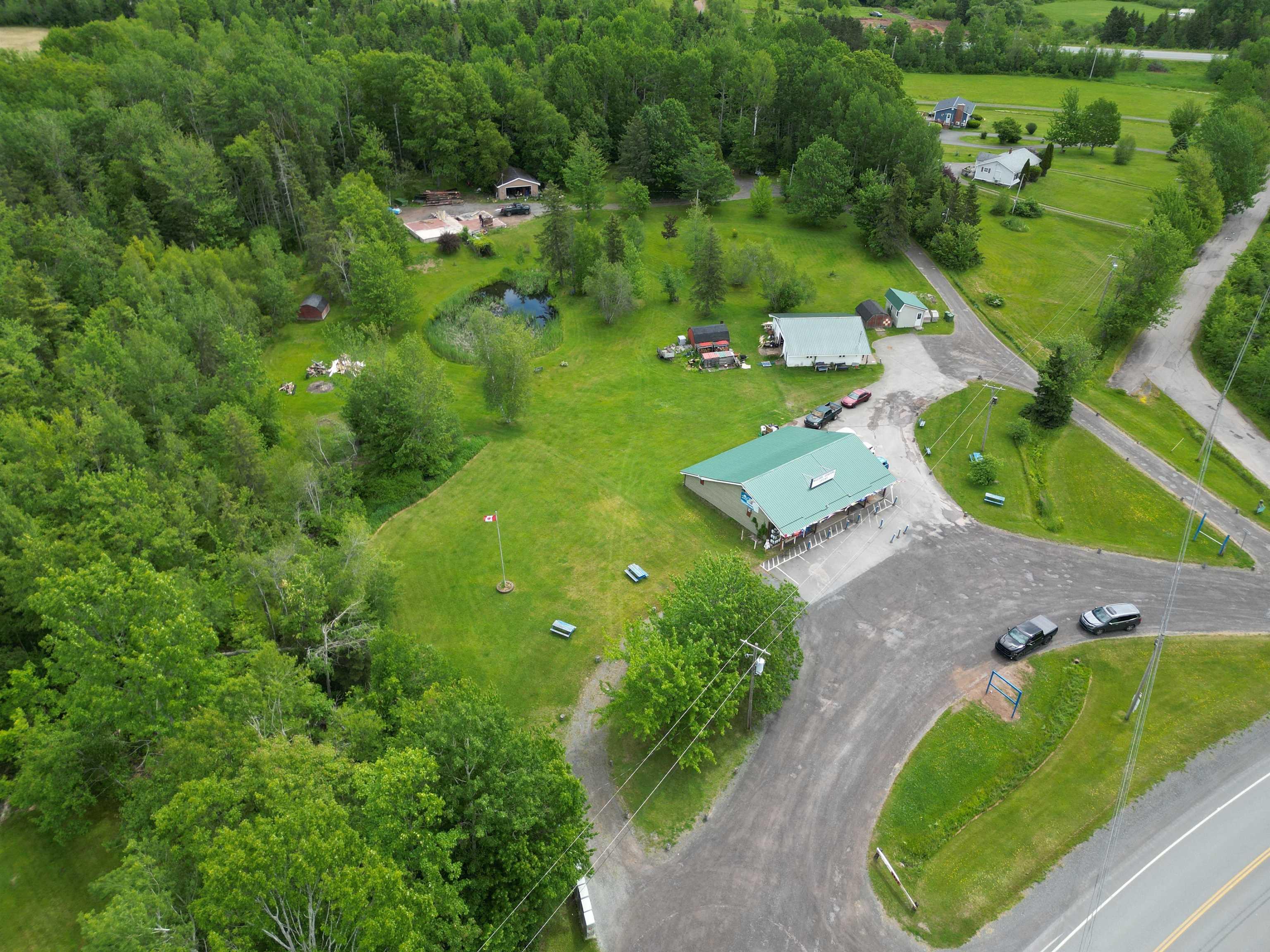 $799,000.00: 8139 Highway 6, Haliburton