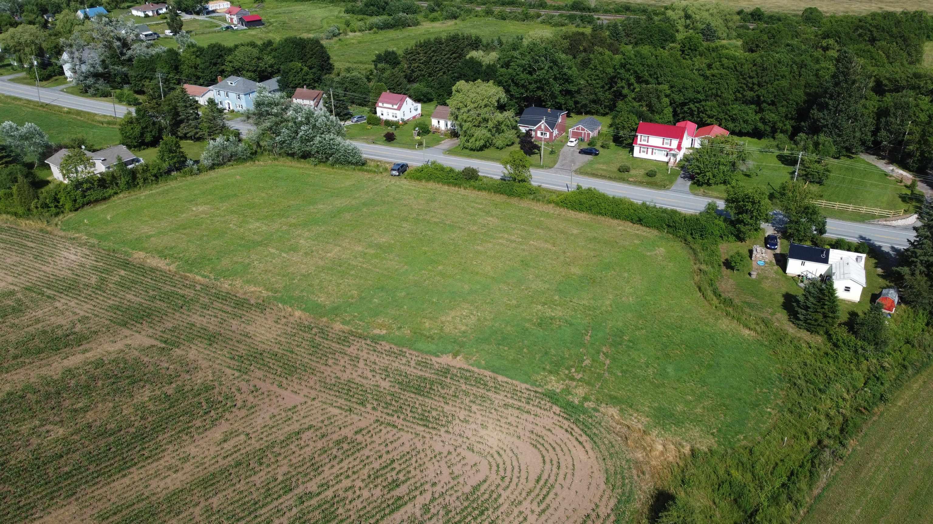 $299,500.00: Lot 2 Highway, Milford