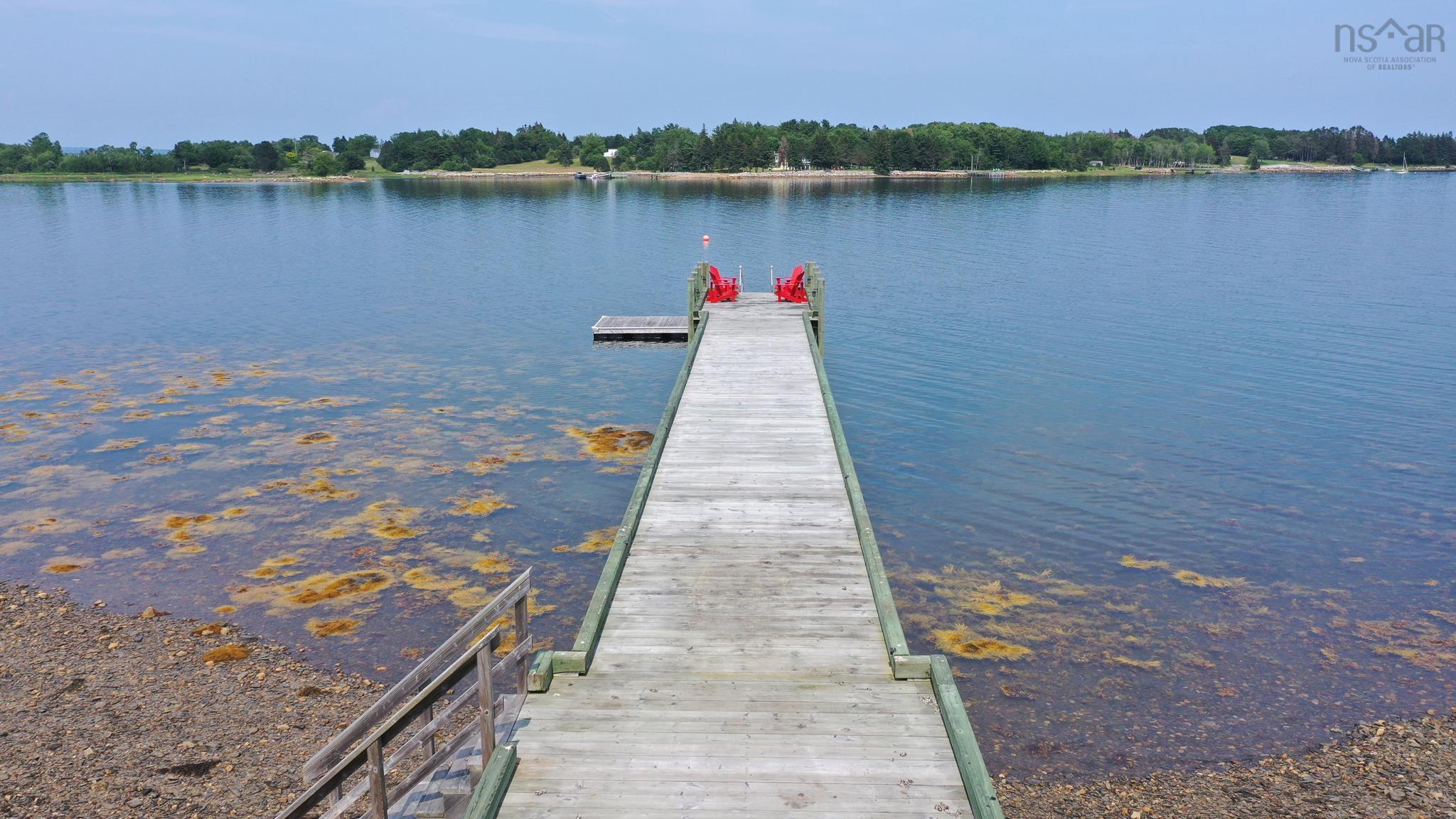 $1,275,000.00: 15 MacLellan Lane, Martins River