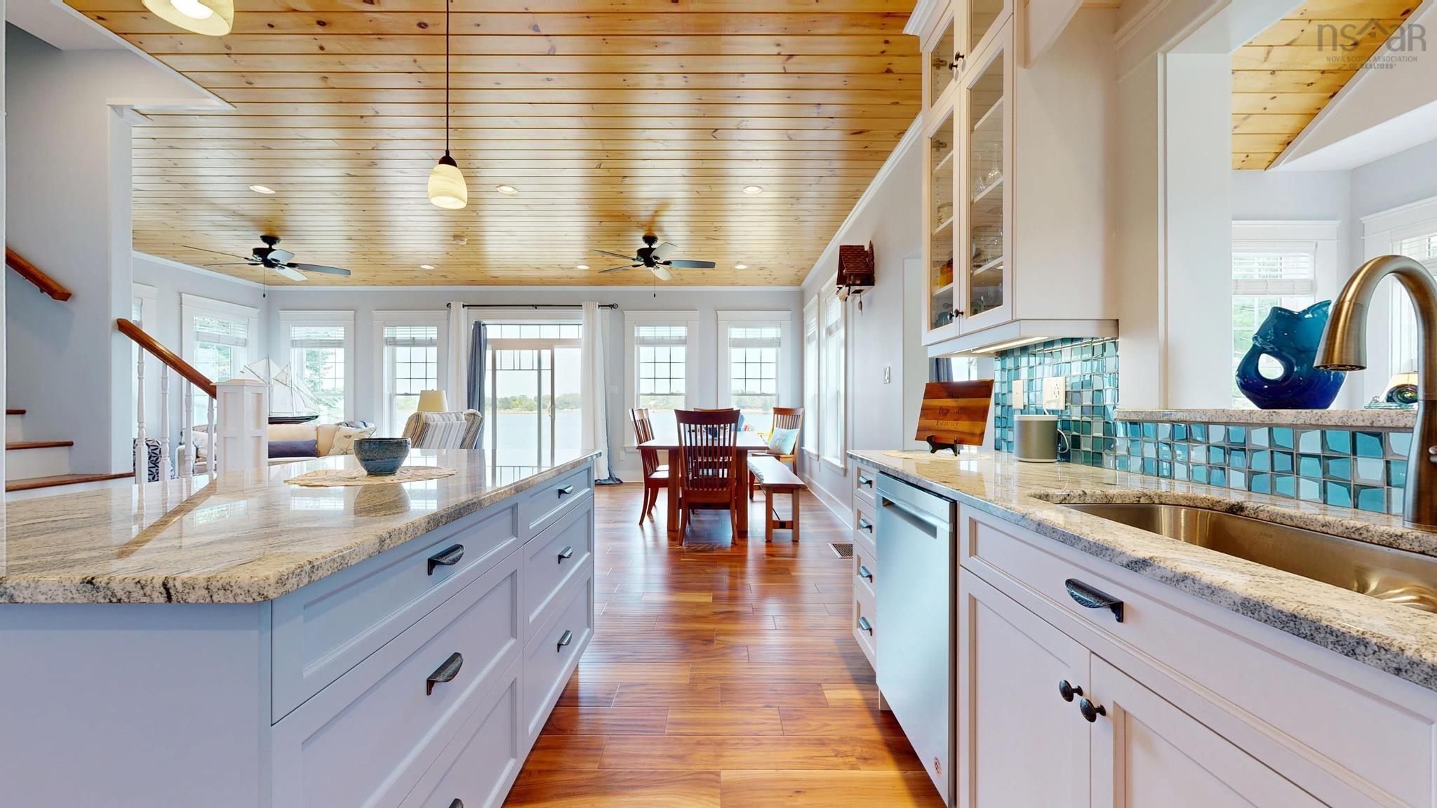 $1,275,000.00: 15 MacLellan Lane, Martins River