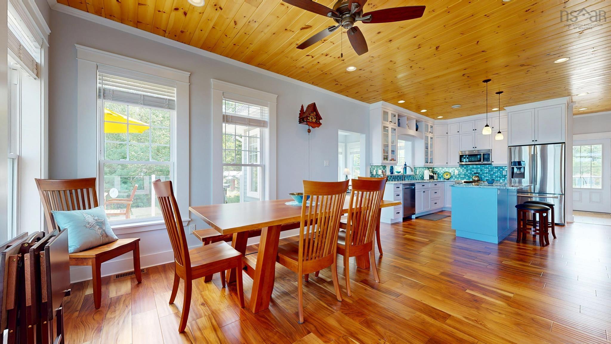 $1,275,000.00: 15 MacLellan Lane, Martins River