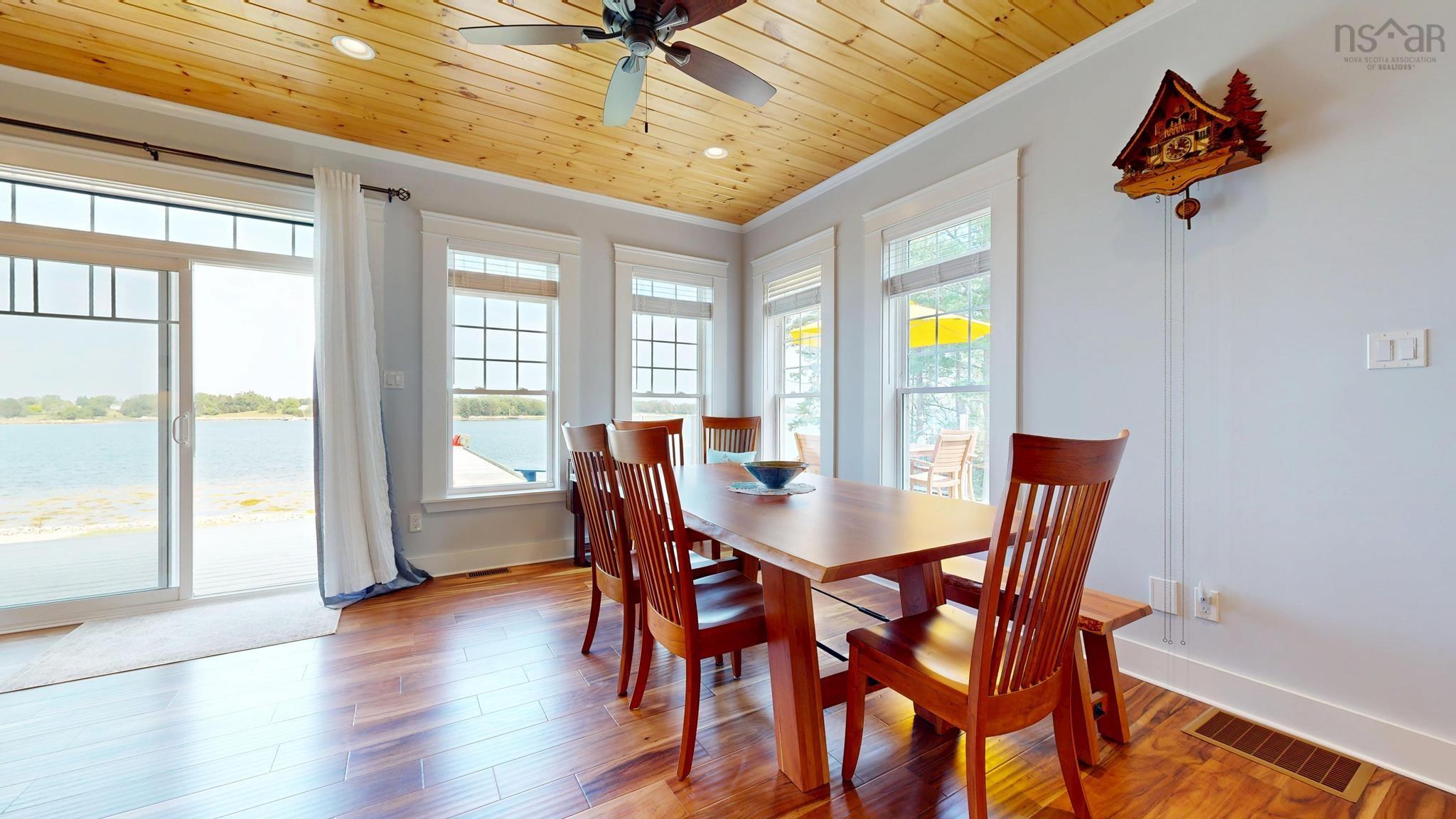 $1,275,000.00: 15 MacLellan Lane, Martins River