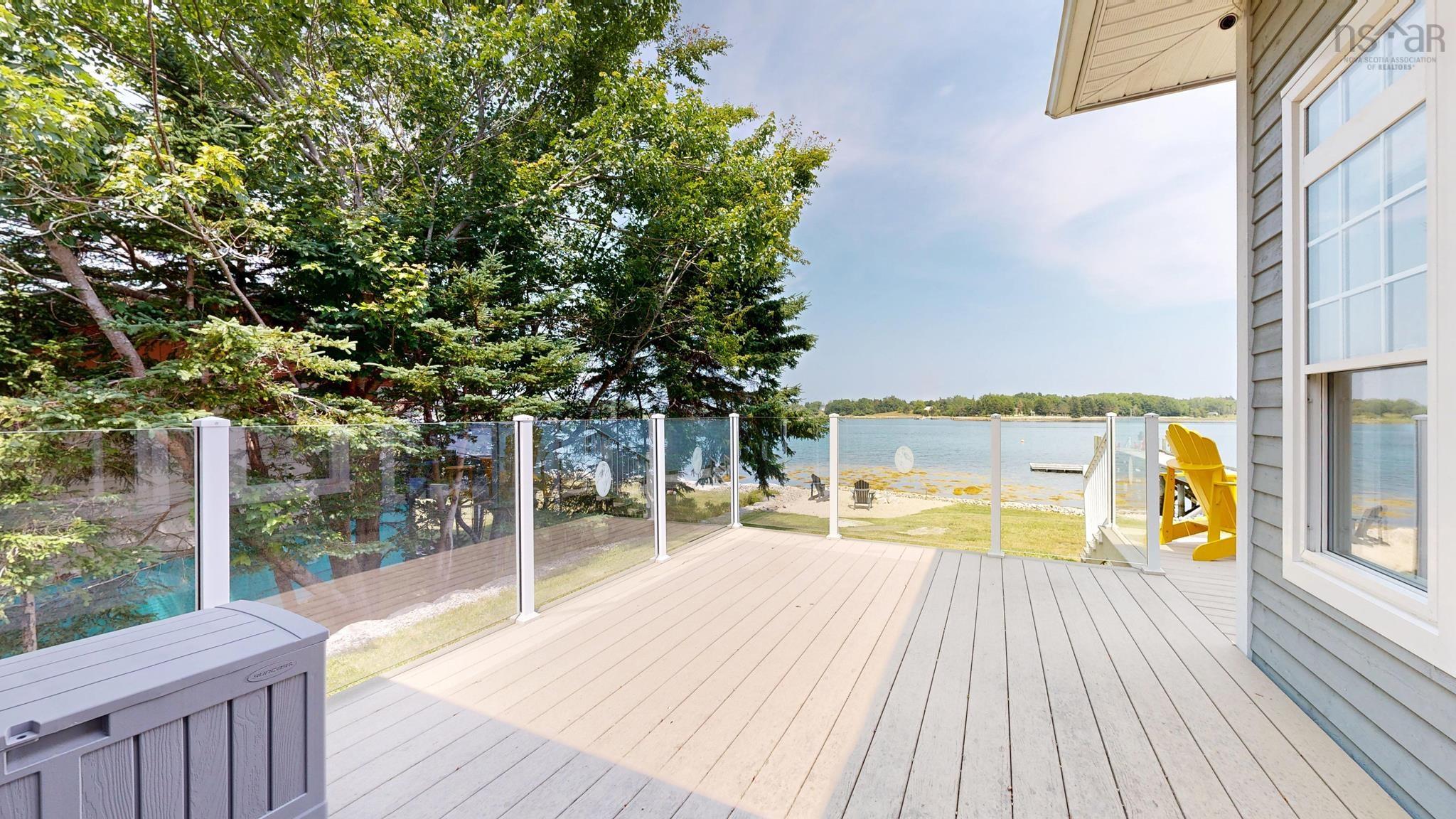 $1,275,000.00: 15 MacLellan Lane, Martins River