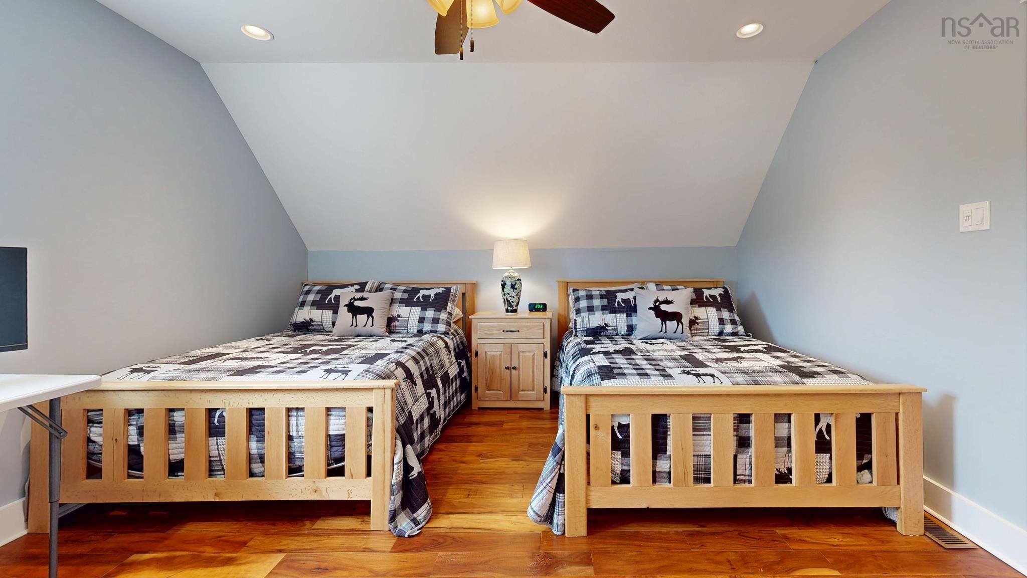 $1,275,000.00: 15 MacLellan Lane, Martins River